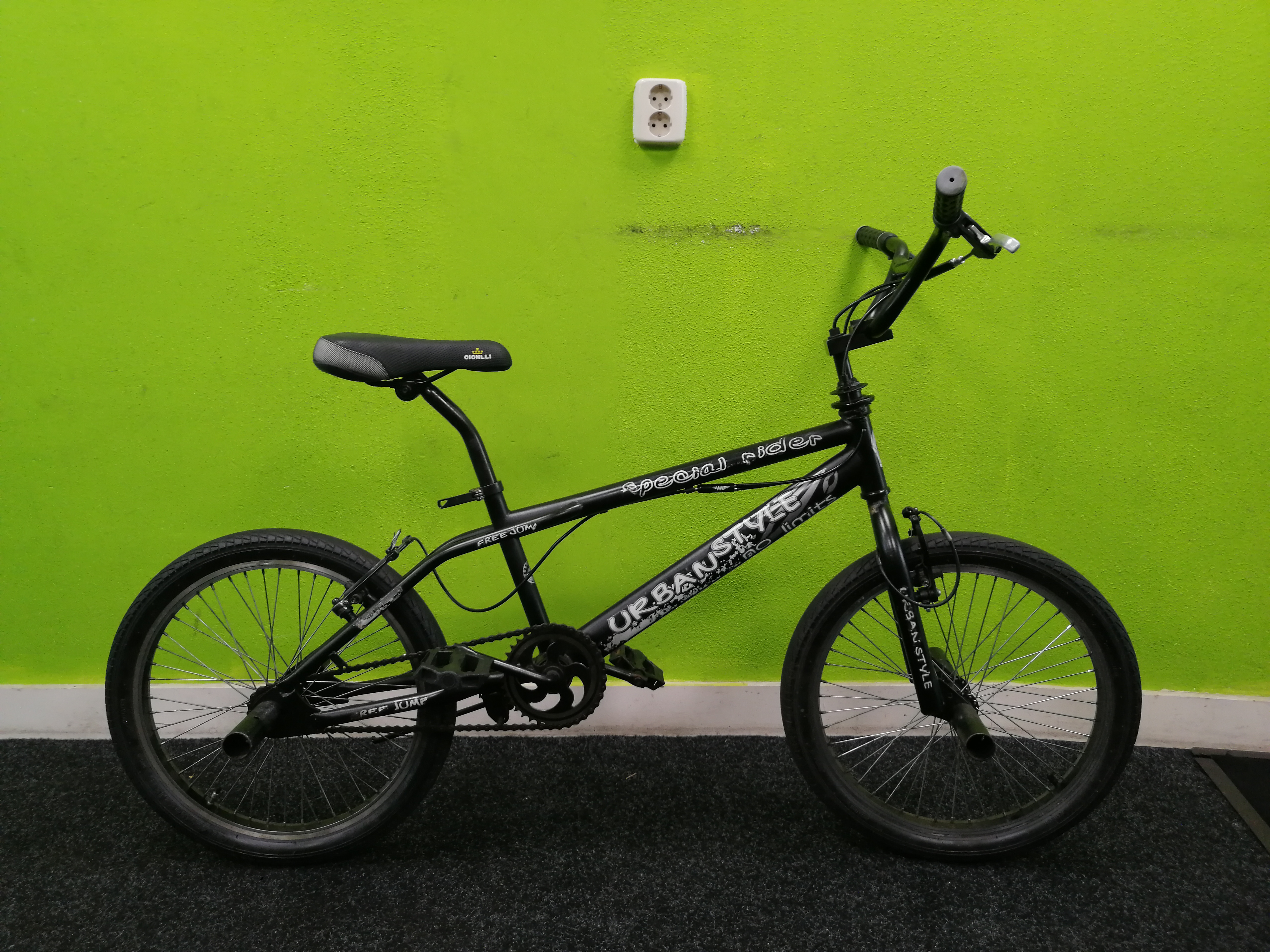 Urban best sale freestyle bike