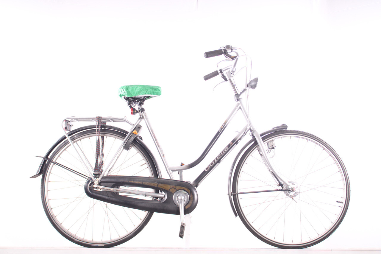 pump up bike tyre schrader valve