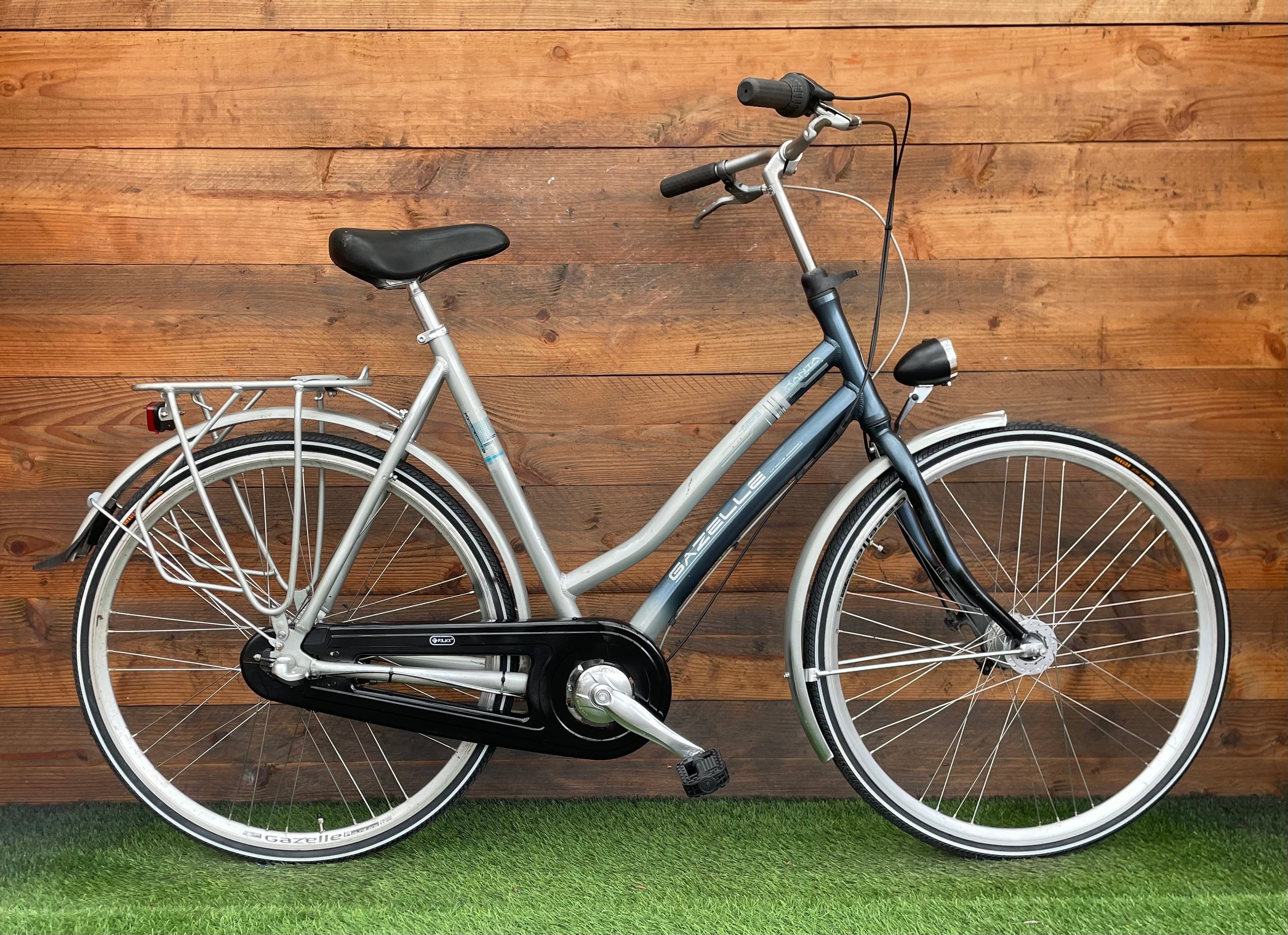Gazelle Xanta 3v 28inch 61cm - FREE DELIVERY