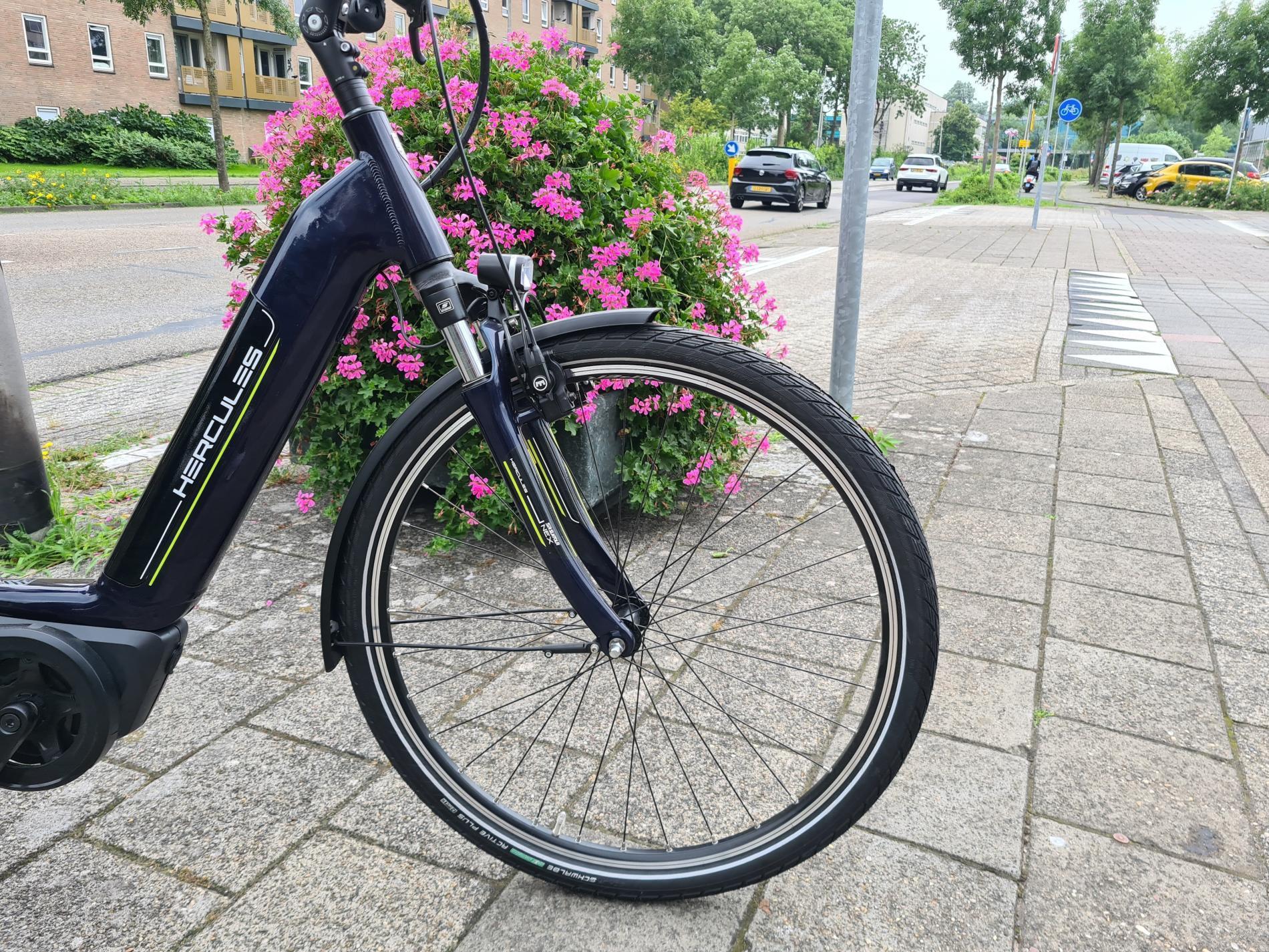 BikeFair | Other Hercules Roberta F8 gates belt