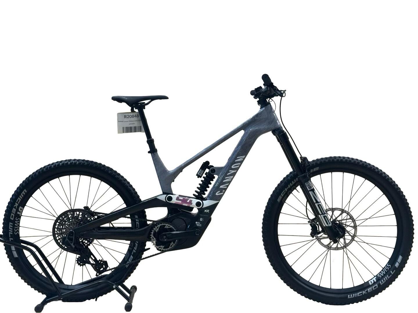 sigma rox 4.0 gps fahrradcomputer herzfrequenz set SE | SPECIAL EDITION | Navigation inkl. OVERCLAMPBUTLER | Outdoor GPS Navigation mit Höhenmessung | Farbe Schwarz Farbe:gambia rot Categories_Fahrradträger Zubehör Van Moof's S4 and
