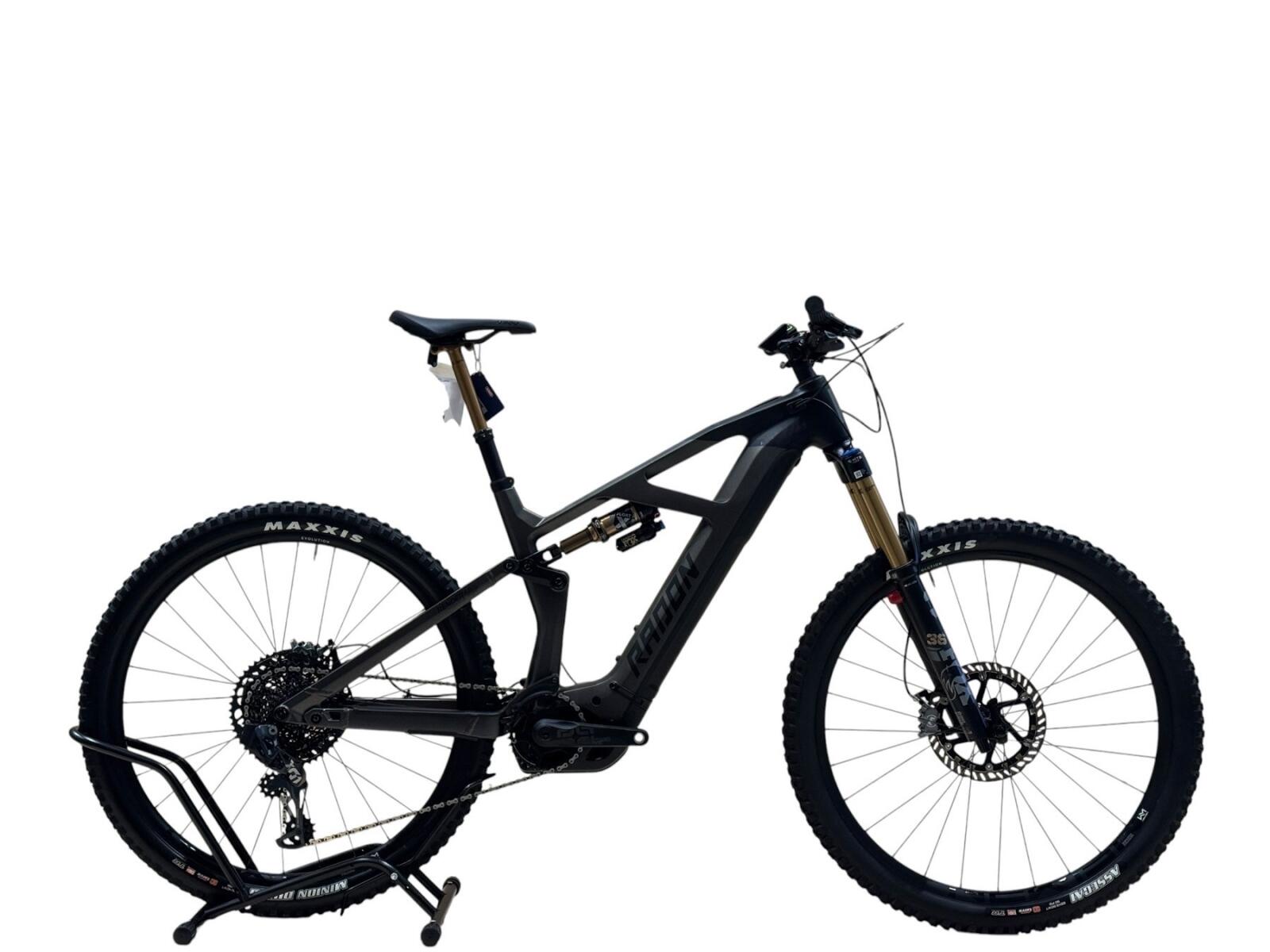 Radon Render 10.0 HD 750 Carbon 29 inch E-Mountainbike Sram X01 AXS 2024