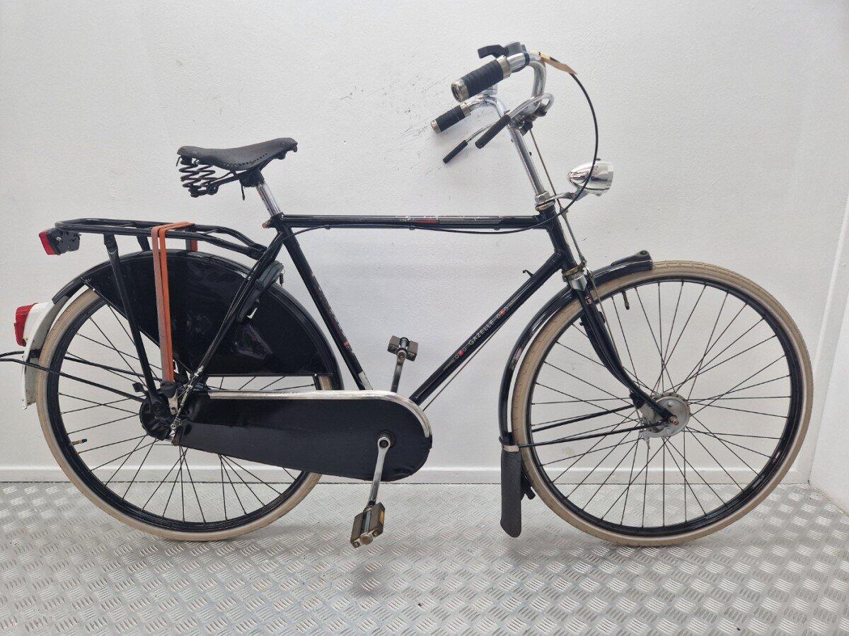 Gazelle Populair, black