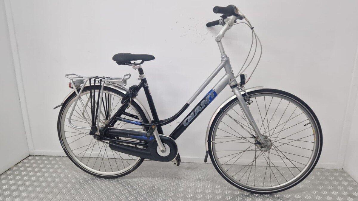 Giant Melbourne, Shimano Nexus, grey/metal