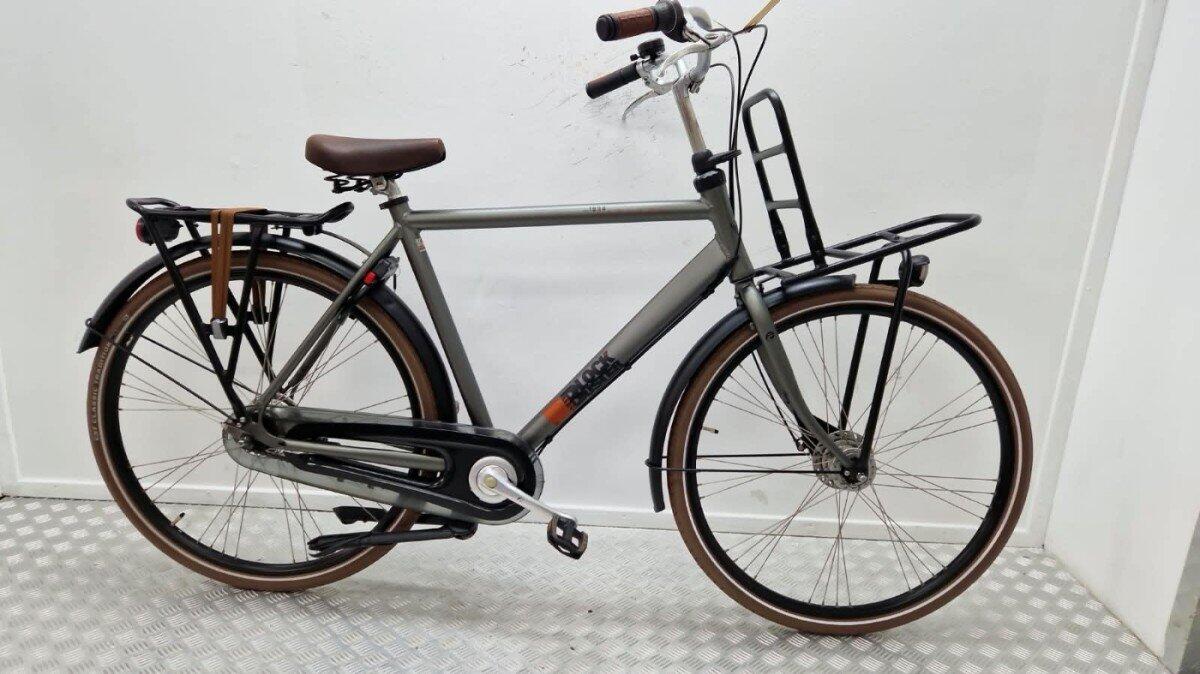 Batavus Blockbuster | Gebruikt | 3 maanden garantie | 28 i, grey/metal
