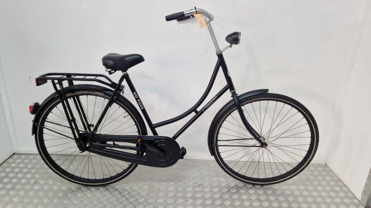 Limit No fuss | Gebruikt | 3 maanden garantie | 28 inch, black