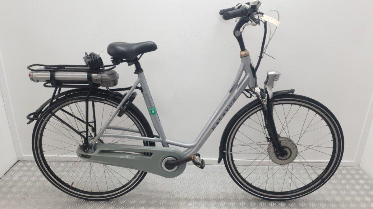 Batavus Monaco | Gebruikt | 3 maanden garantie | 28 inch | 301Wh, blue
