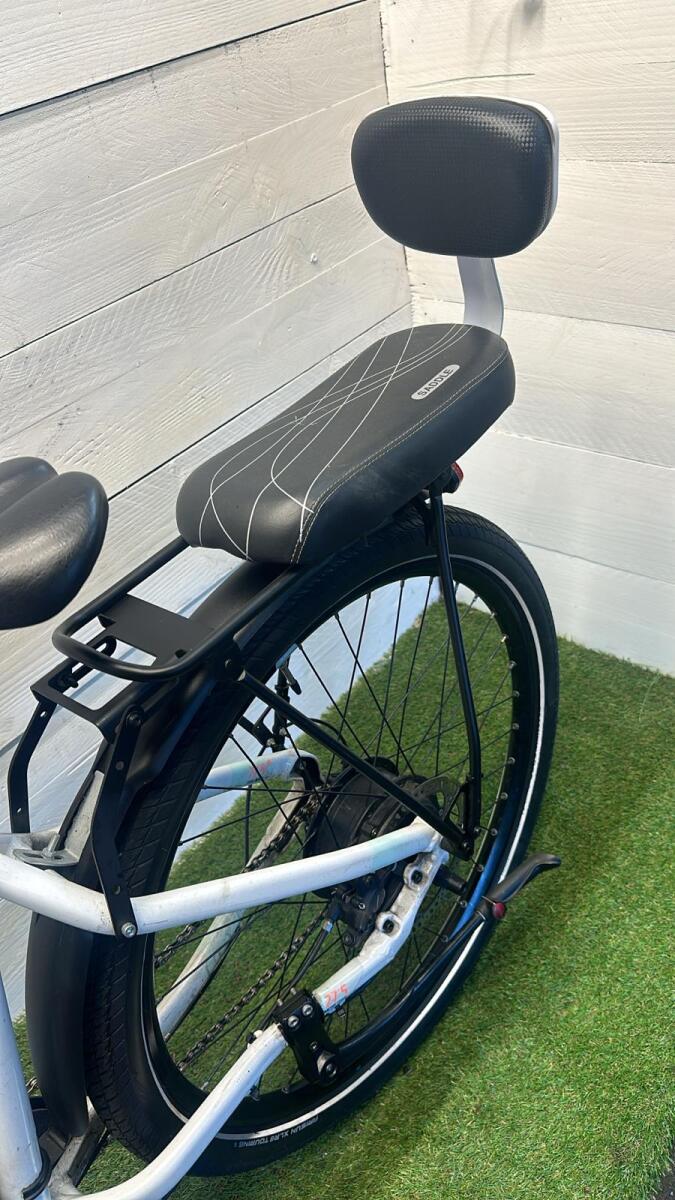 Btwin electric city bike, white (5)