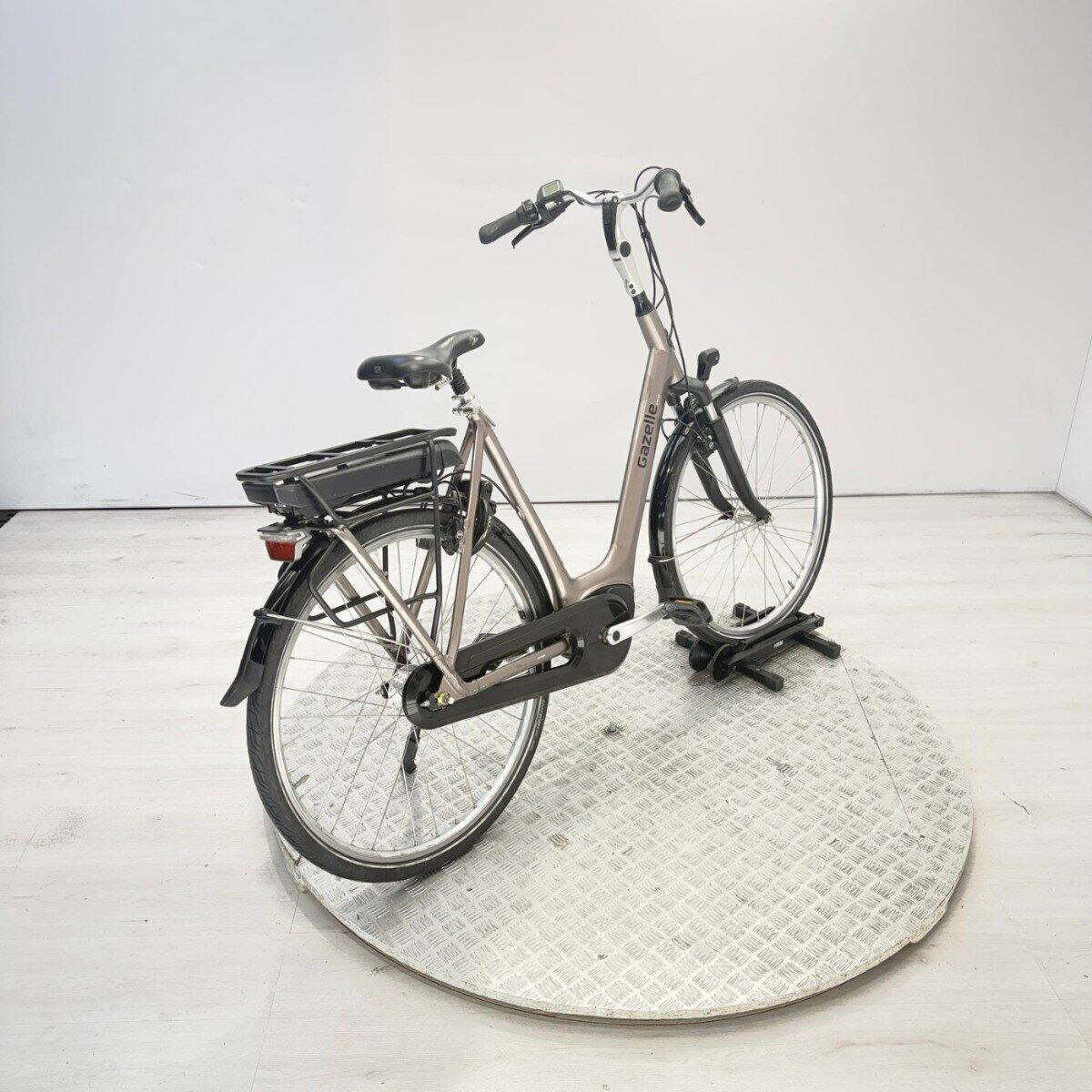 Gazelle Orange | 11175Km | 400Wh 400Wh (3)