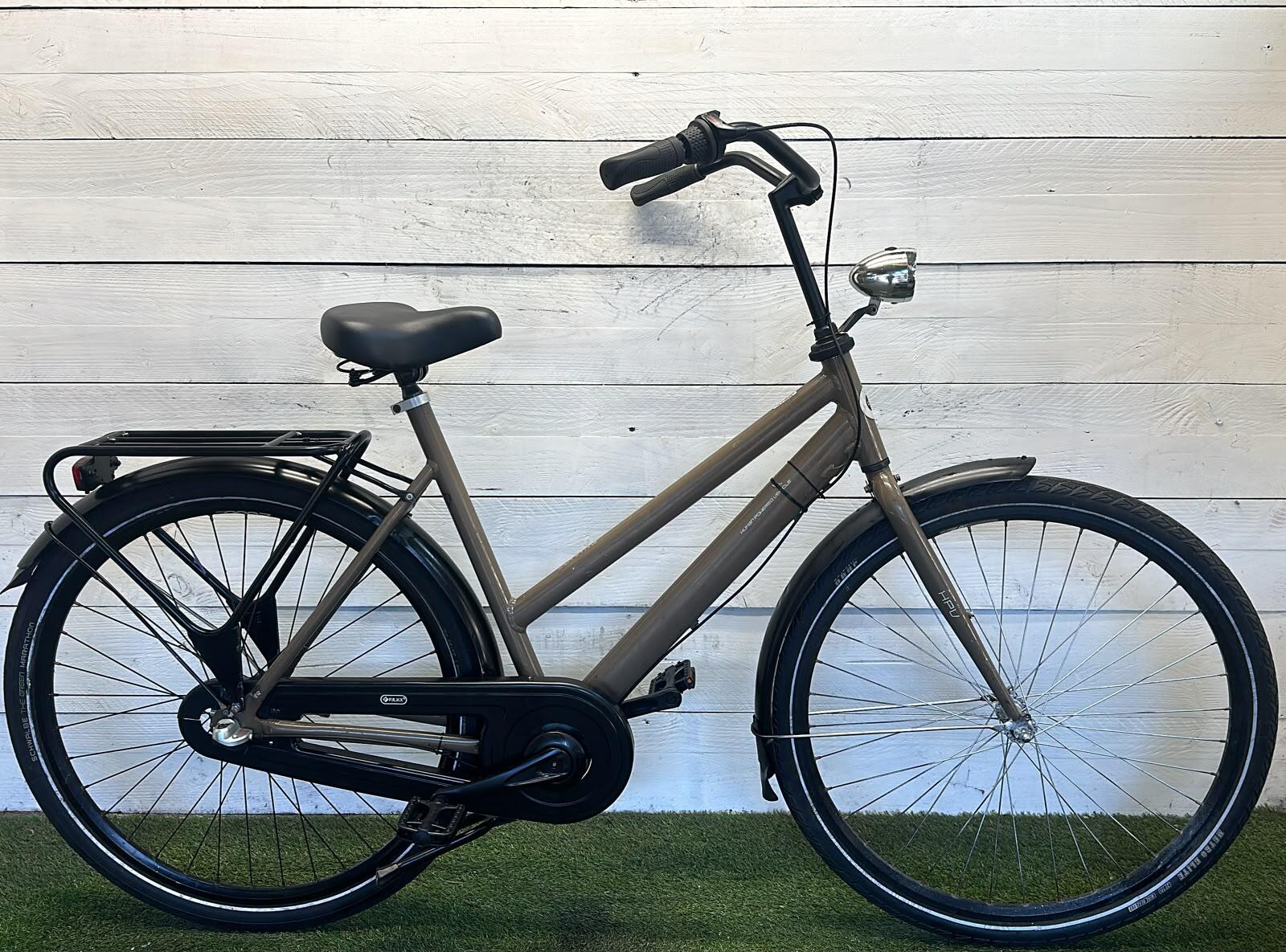 Cortina mom/dad bike city bike, red