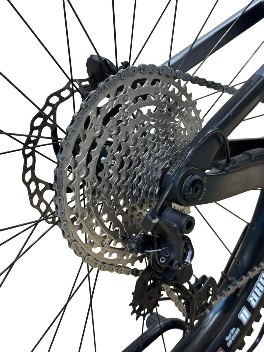 Orbea Rise M10 Carbon 29 inch E-Mountainbike Shimano XT 2023 (4)