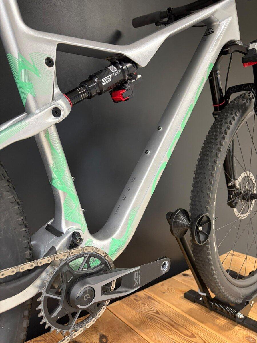 Orbea DEMO OIZ M-TEAM AXS (3)