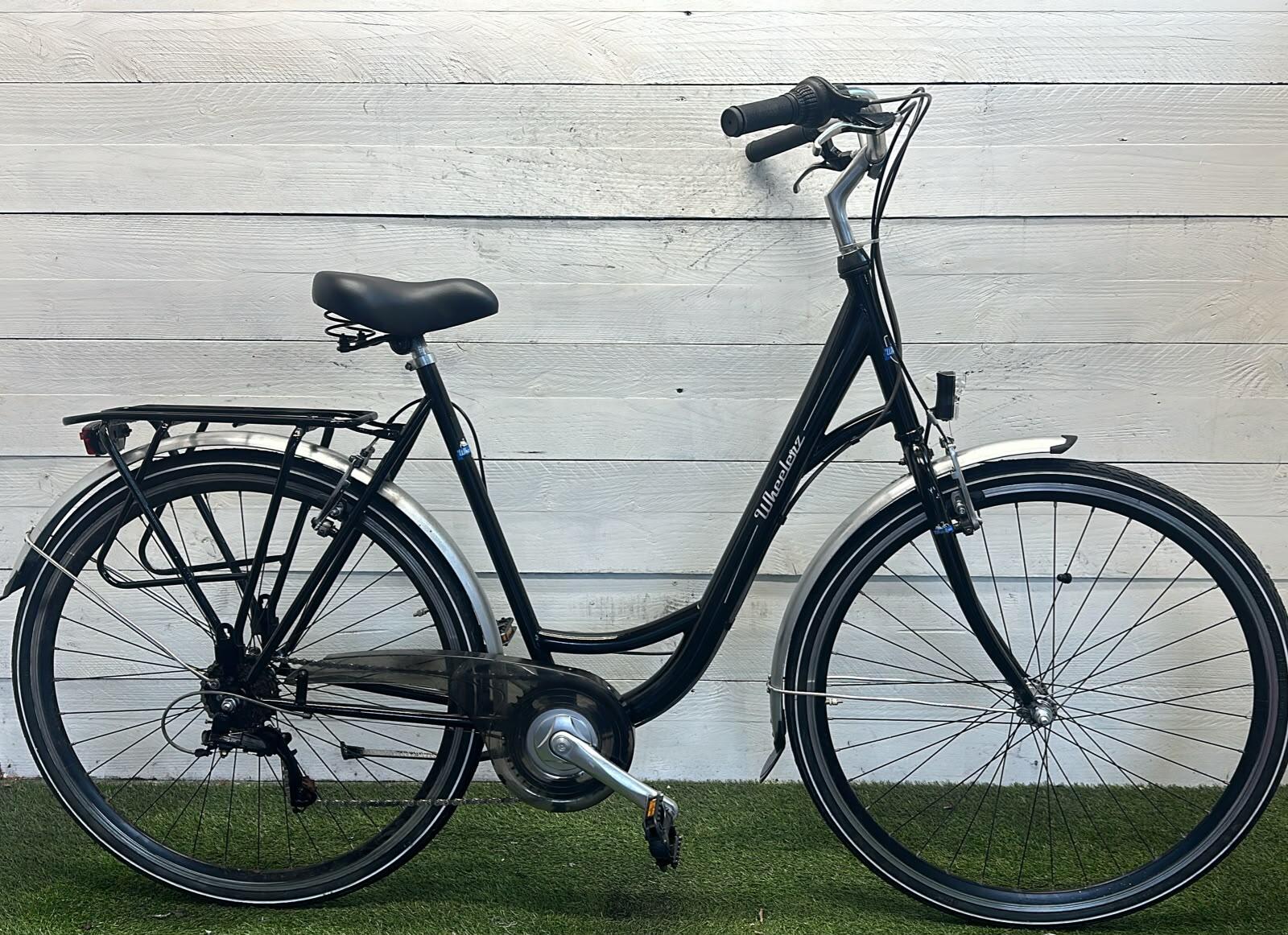 Wheeler city bike, black