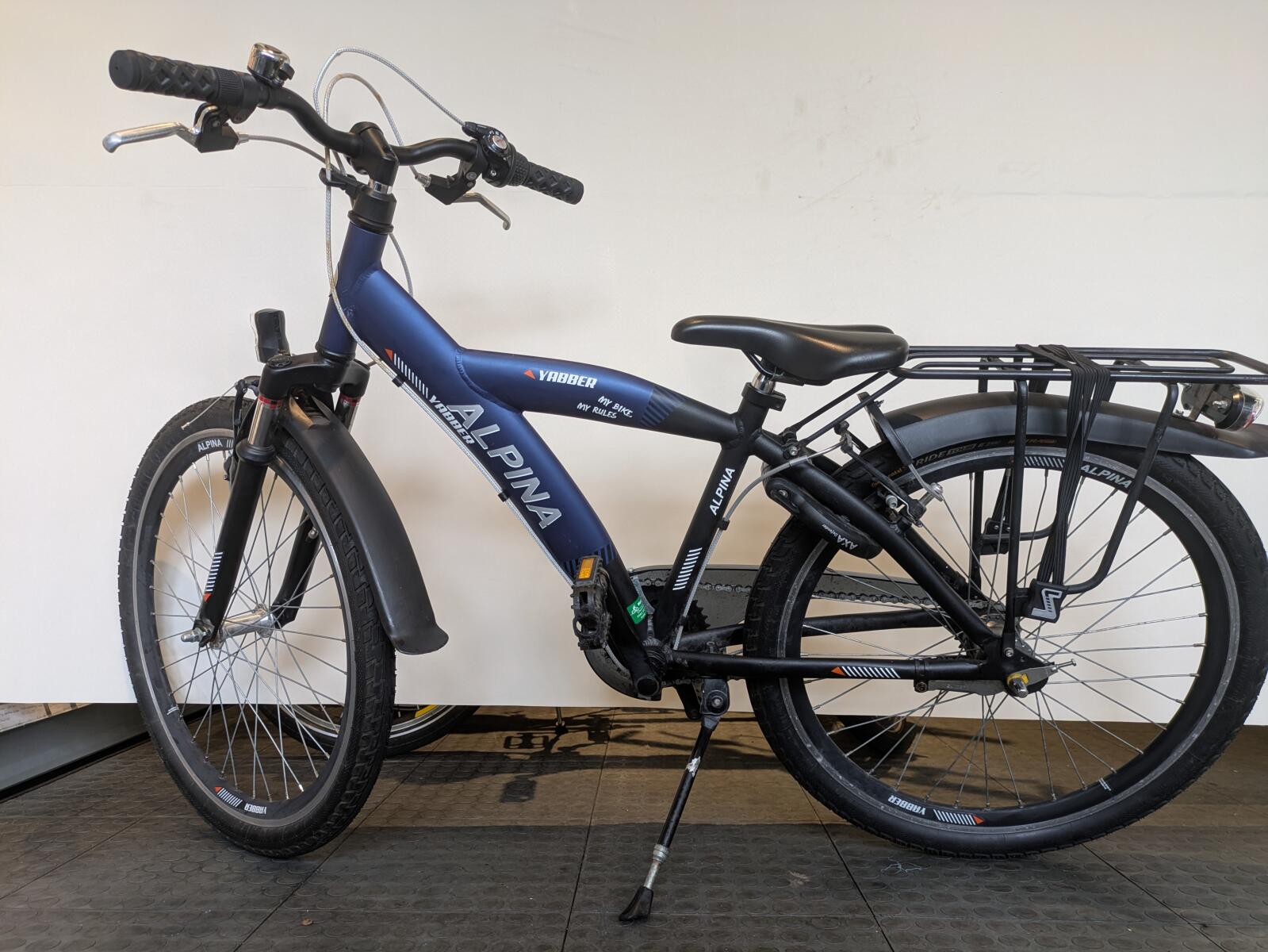 24 inch Alpina Yabber met 3 versnellingen. (4)