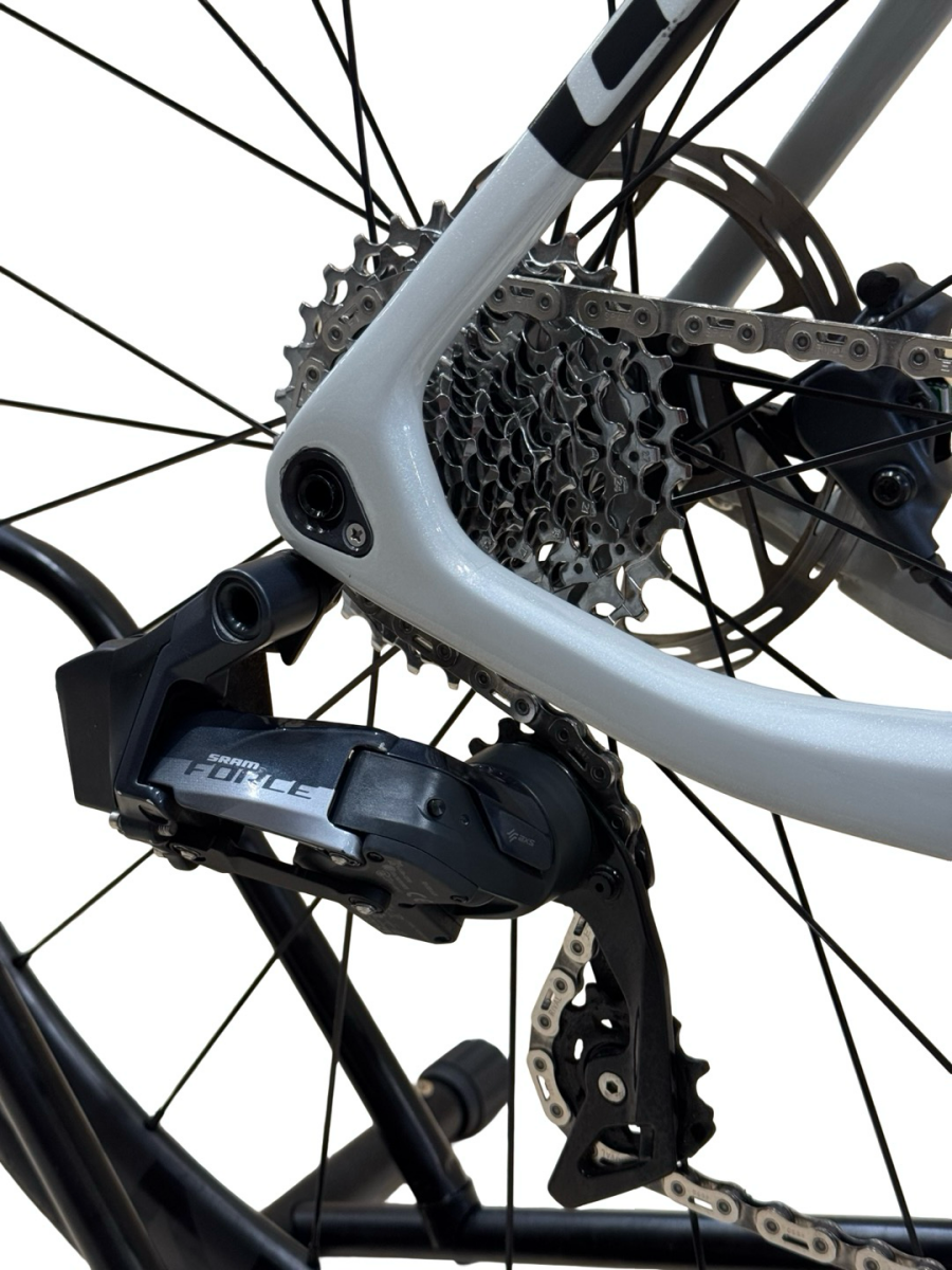 Cube Agree C:62 SL Carbon Racefiets Sram Force AXS 2022 (4)