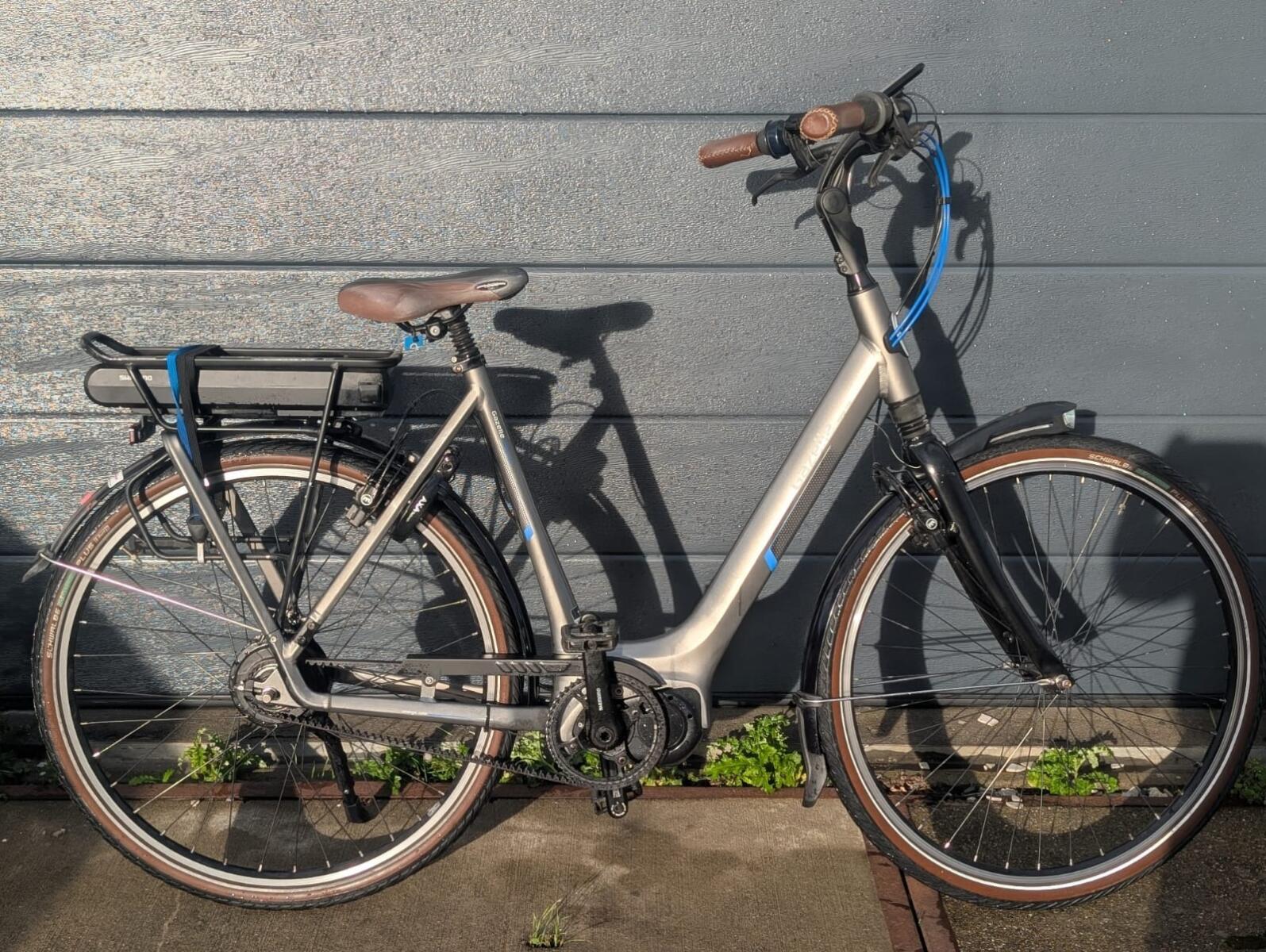 Gazelle Orange C310 Shimano middenmotor, Riemaandrijving