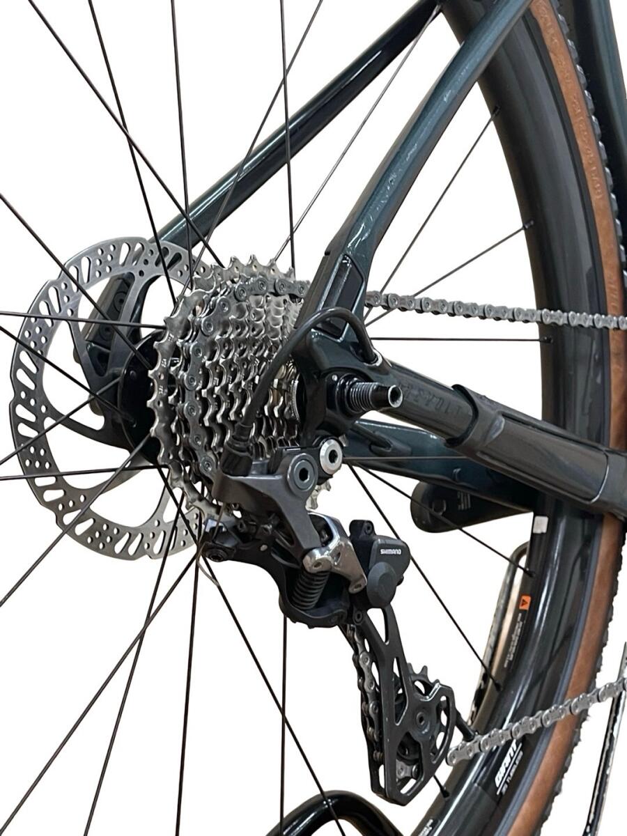 Giant Revolt Advanced 0 Carbon Gravelbike Shimano GRX 2021 (4)