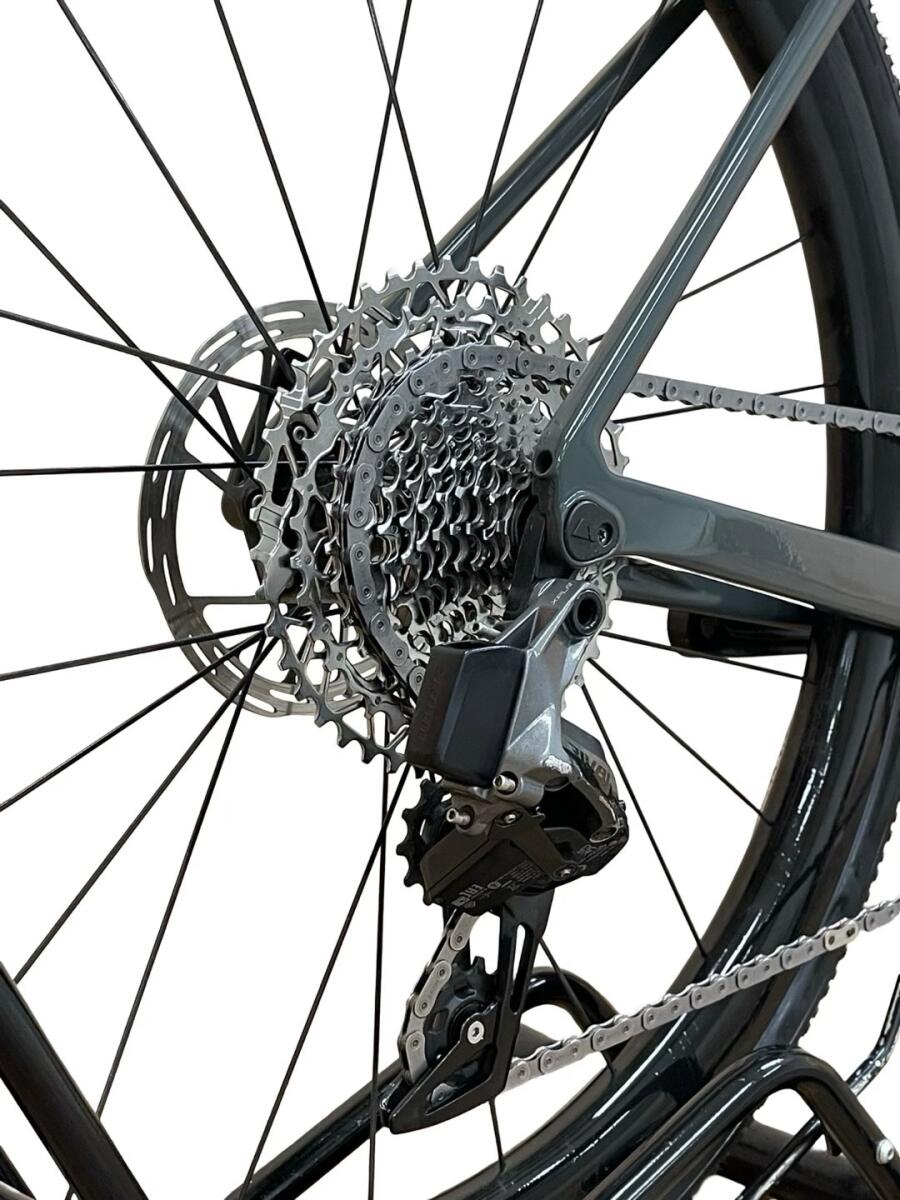 Canyon Grail CF SL 7 eTap Carbon Gravelbike Sram Rival AXS 2023 (5)