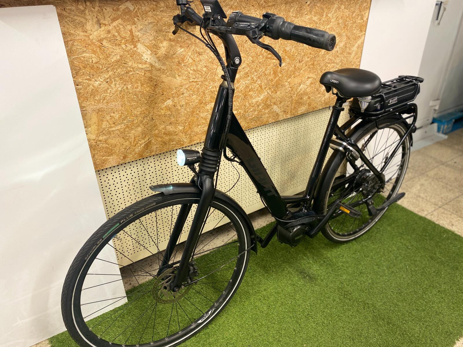 GIANT PRIME MIDDENMOTOR ELEKTRISCHE DAMESFIETS 55 CM 500WH (4)