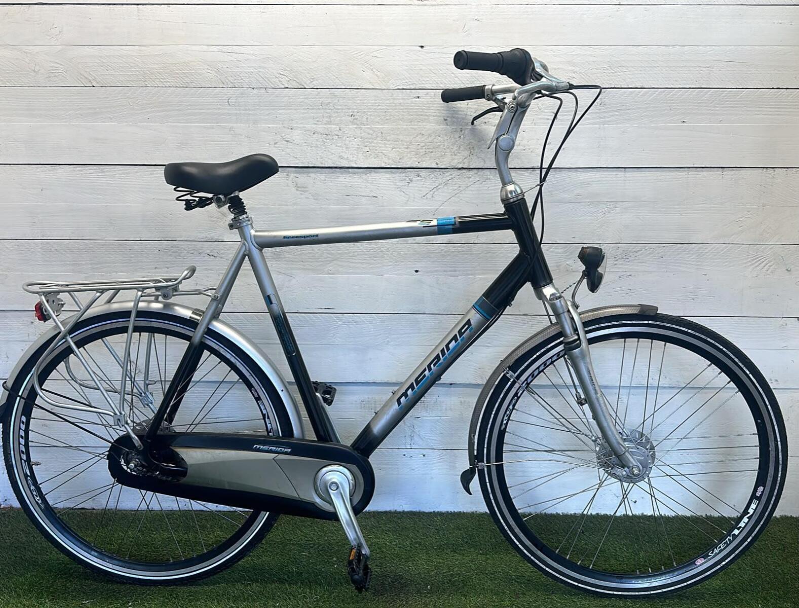 Merida Bikes city bike, black