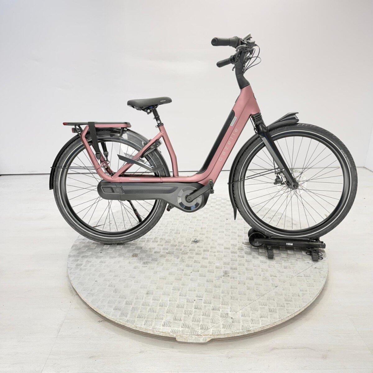 Gazelle Avignon | 5.883 km | 625 Wh 625Wh, red