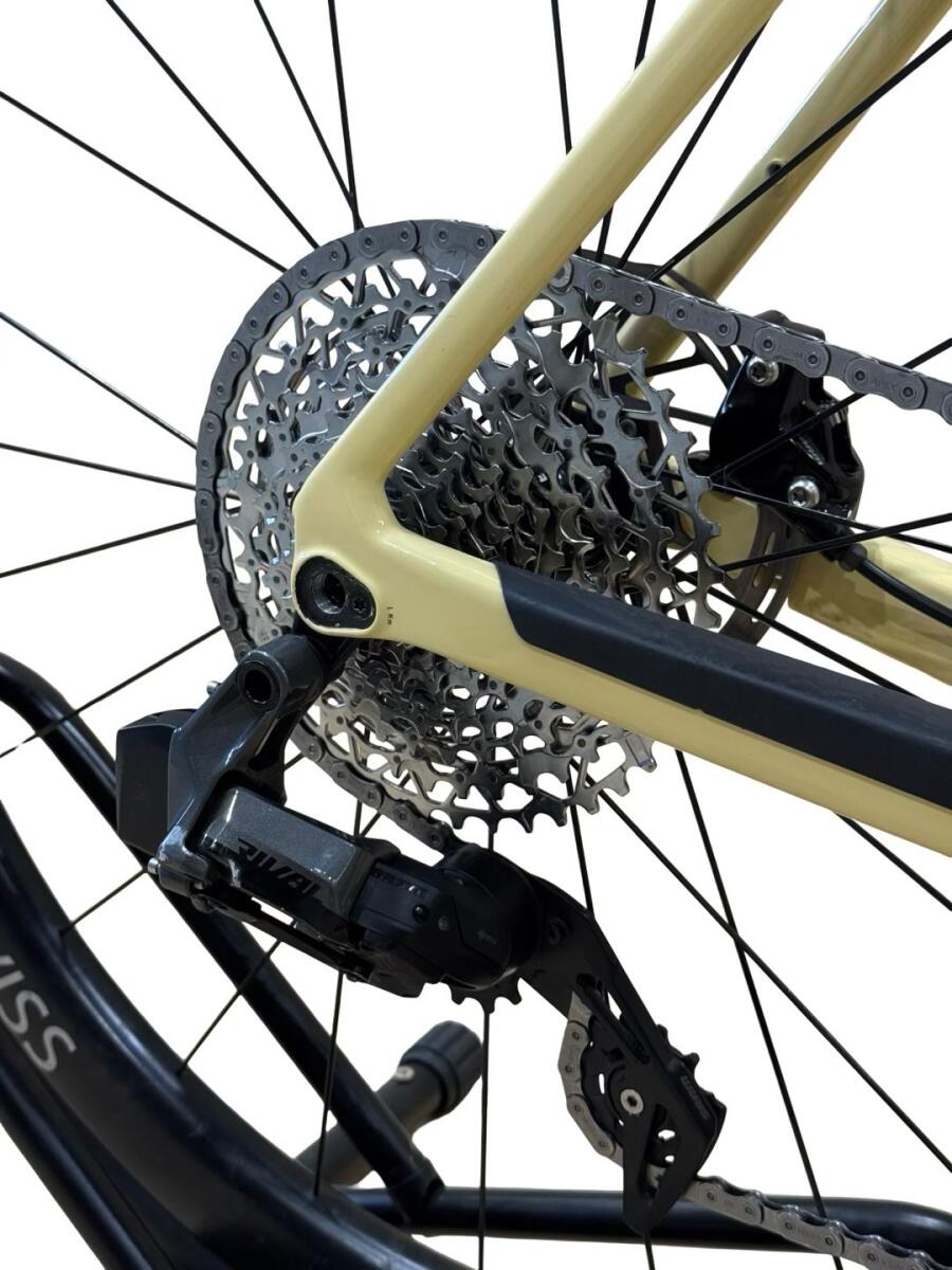 Canyon Grail CF SL 7 eTap Carbon Gravelbike Sram Rival AXS 2023 (3)
