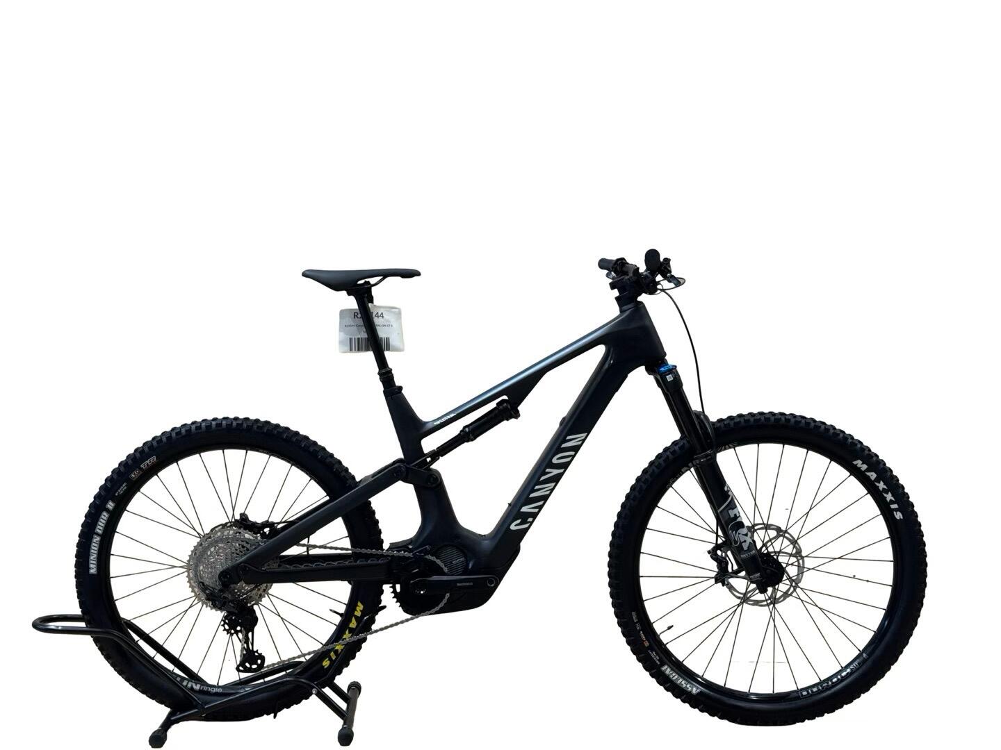 Canyon Spectral:ON CF 8 Carbon E-Mountainbike Shimano XT 2022