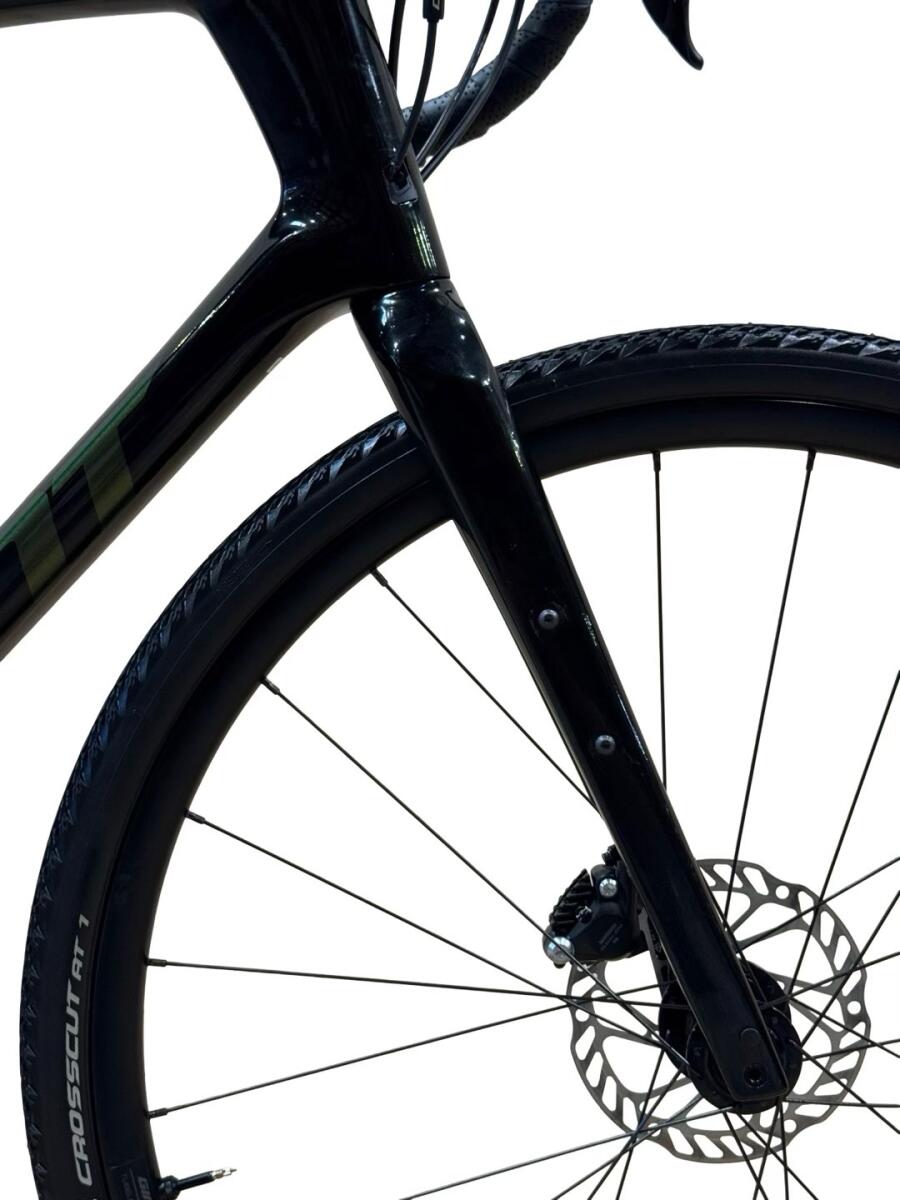 Giant Revolt Advanced 2 Carbon Gravelbike Shimano GRX 2023 (5)