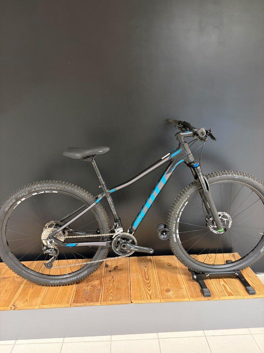Scott Scale 910, black