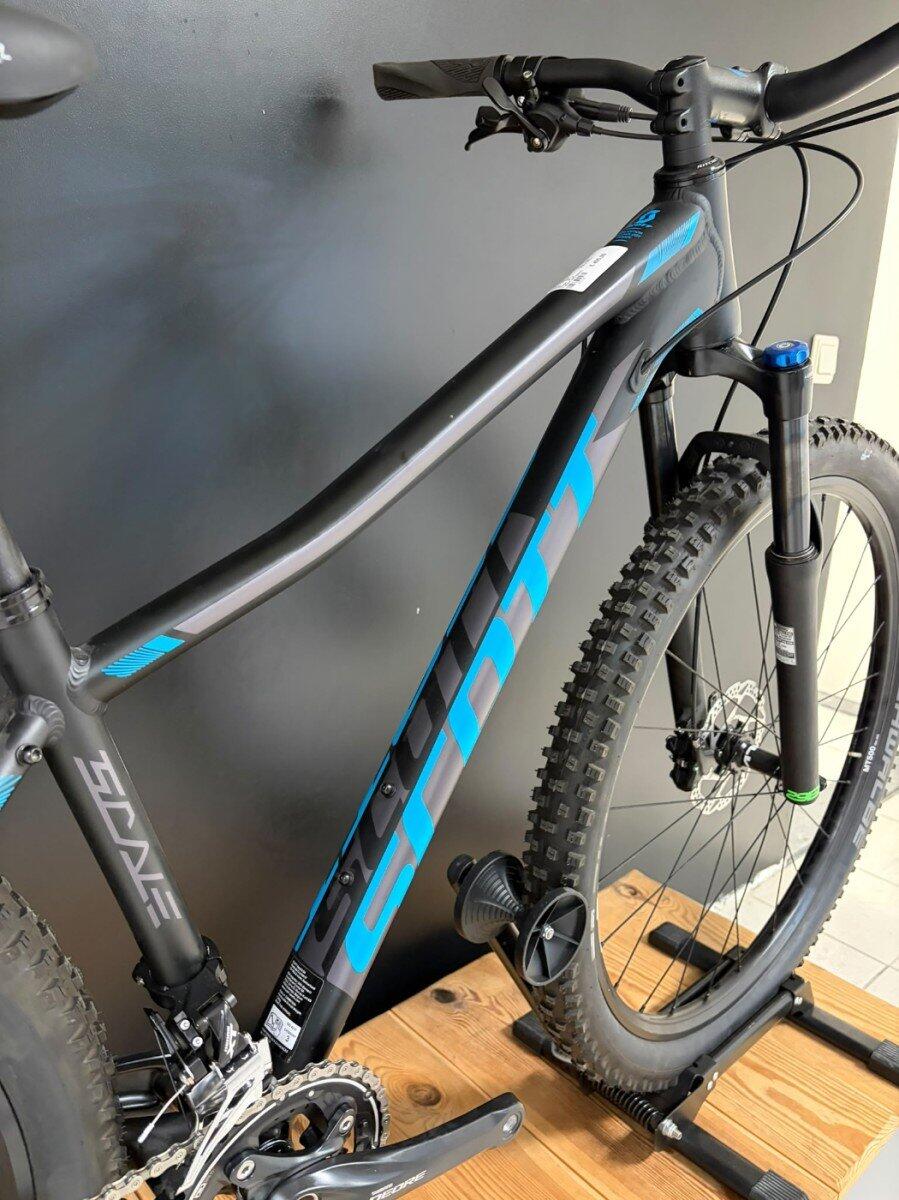 Scott Scale 910, black (4)