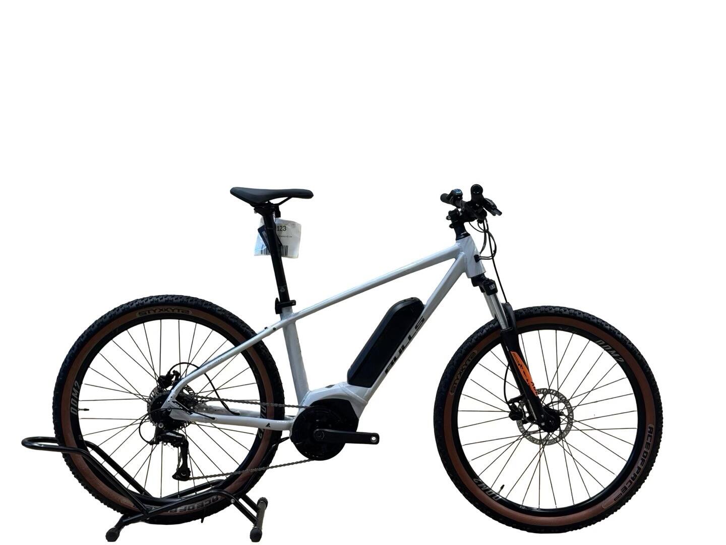 Bulls LT Performance E-Mountainbike Shimano Acera 2023