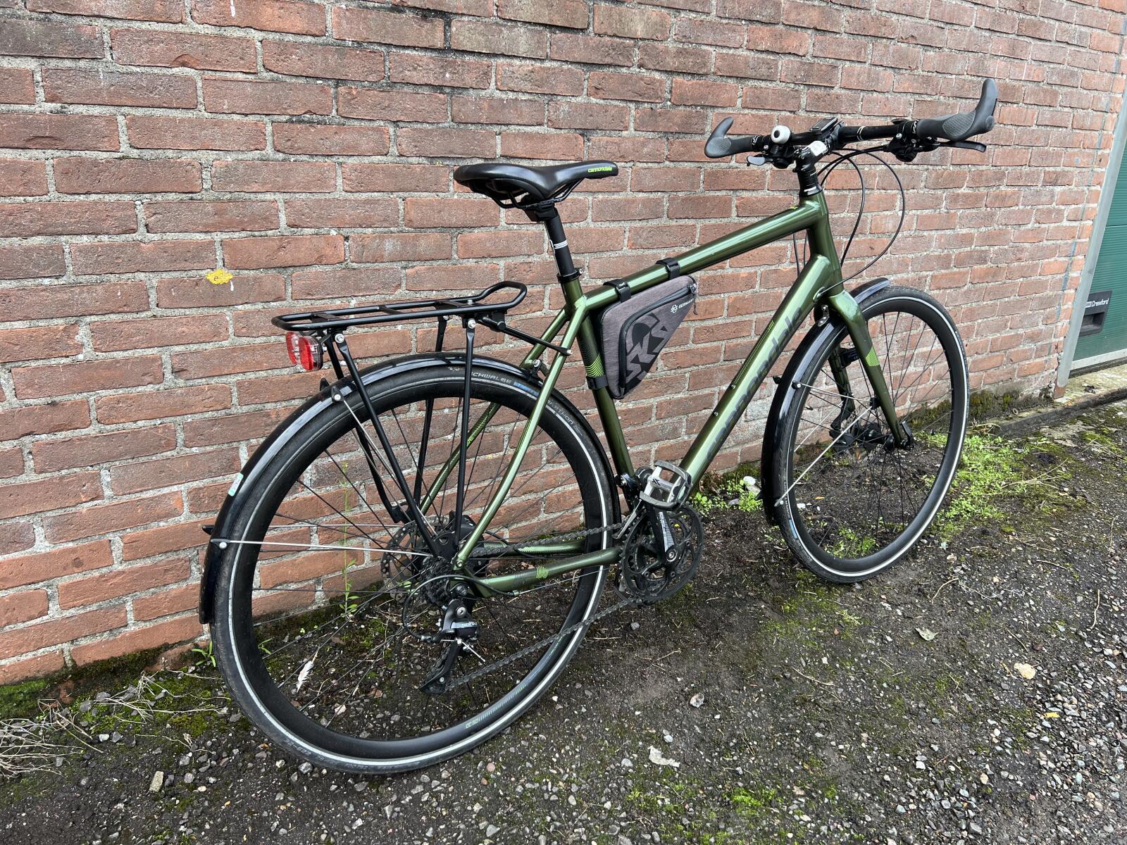 Blue Cannondale Quick Four (3)