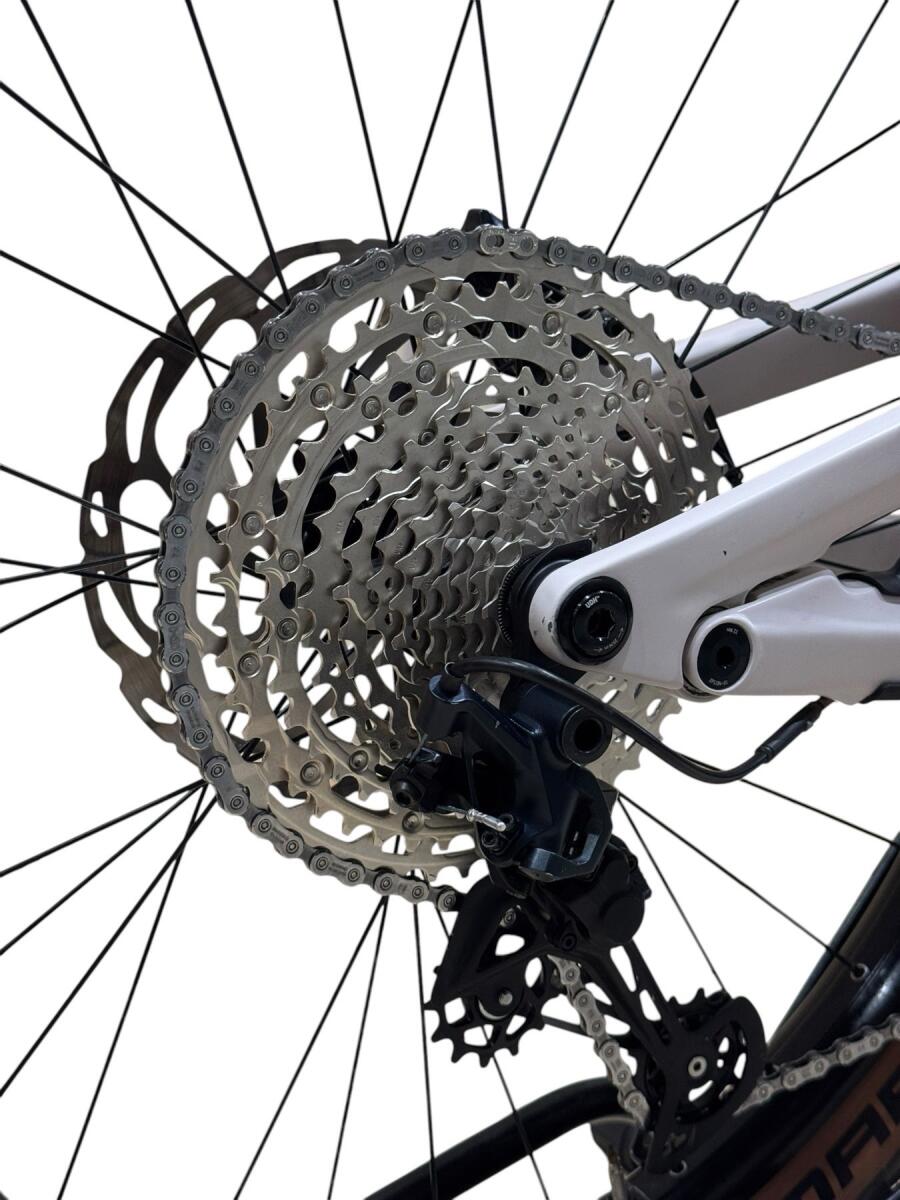 Canyon Torque:ON CF 8 Carbon E-Mountainbike Shimano SLX 2023 (3)