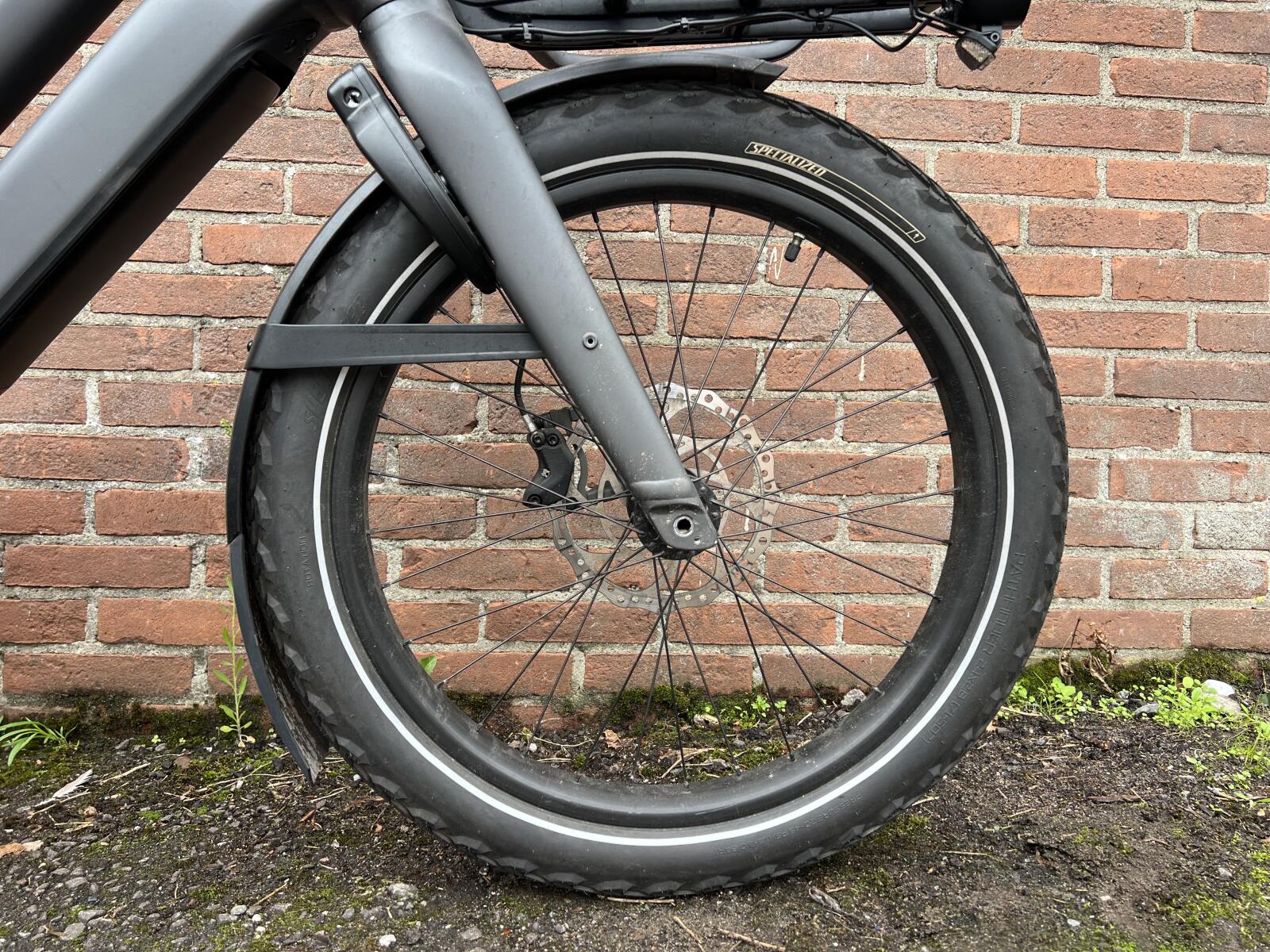 Black Specialized Turbo Porto (5)