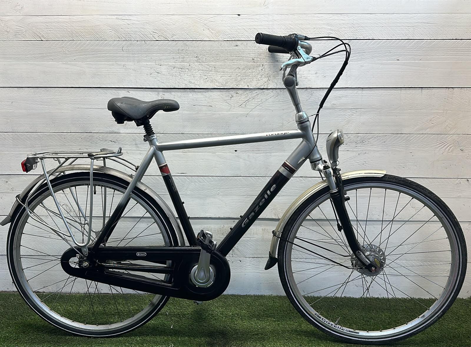 Gazelle city bike, orange