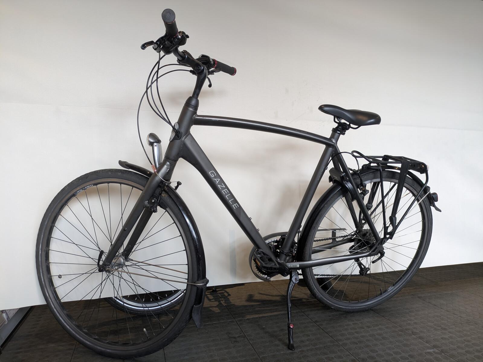 28 inch Gazelle Vento S27 met 27 versnellingen. (3)