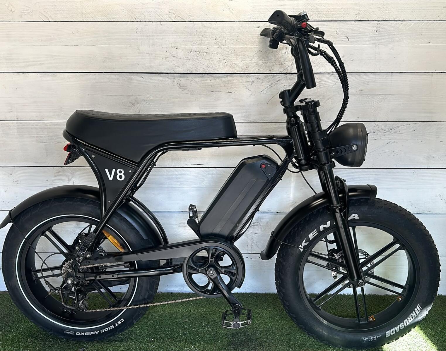 Electric city bike 720Wh, black