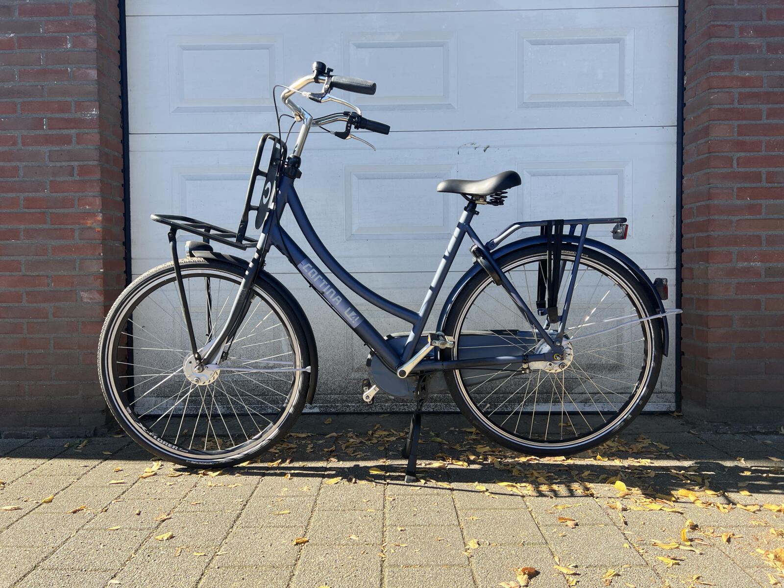 Blue Cortina U4 (3)