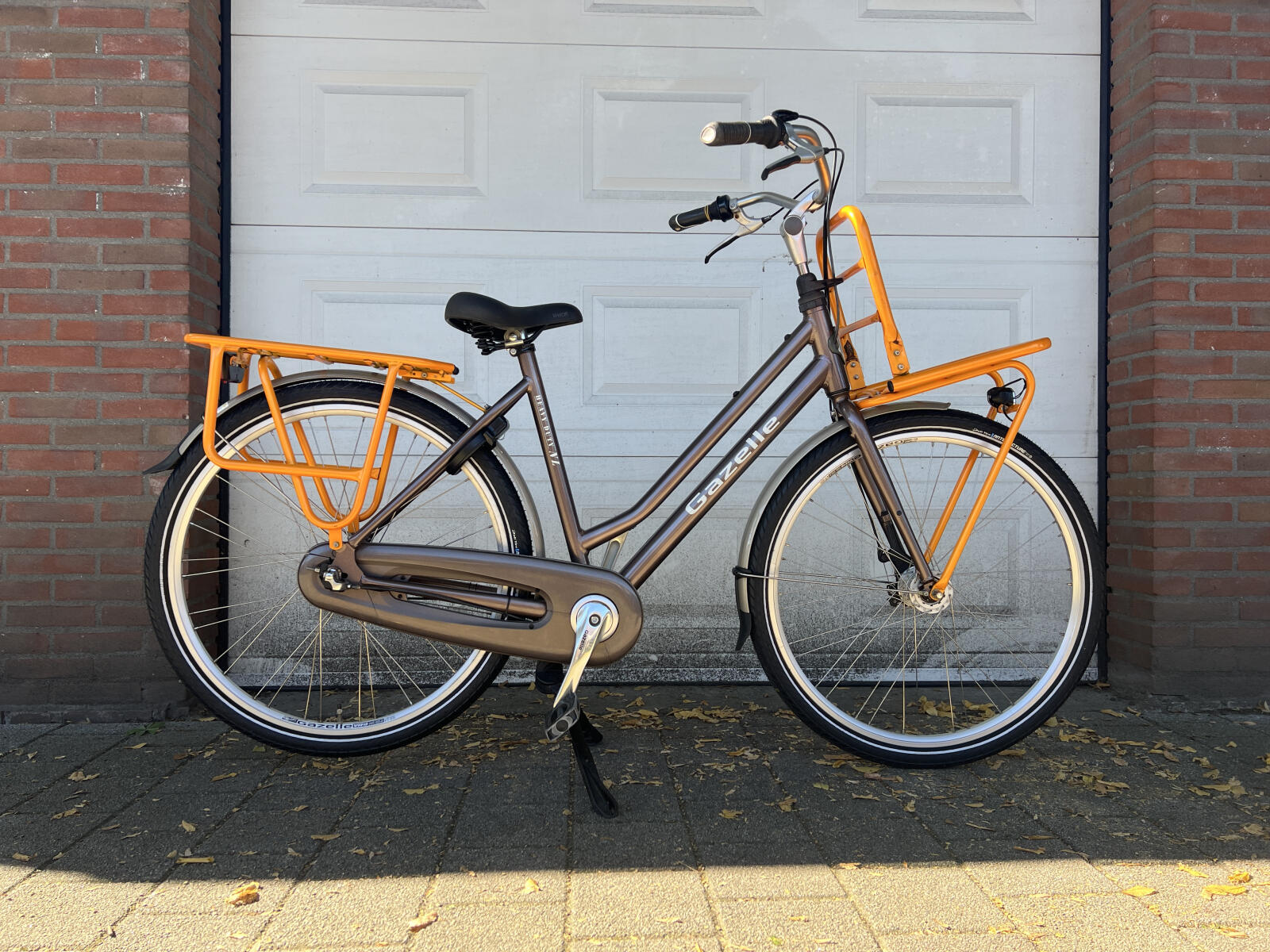 Brown Gazelle Heavy Duty