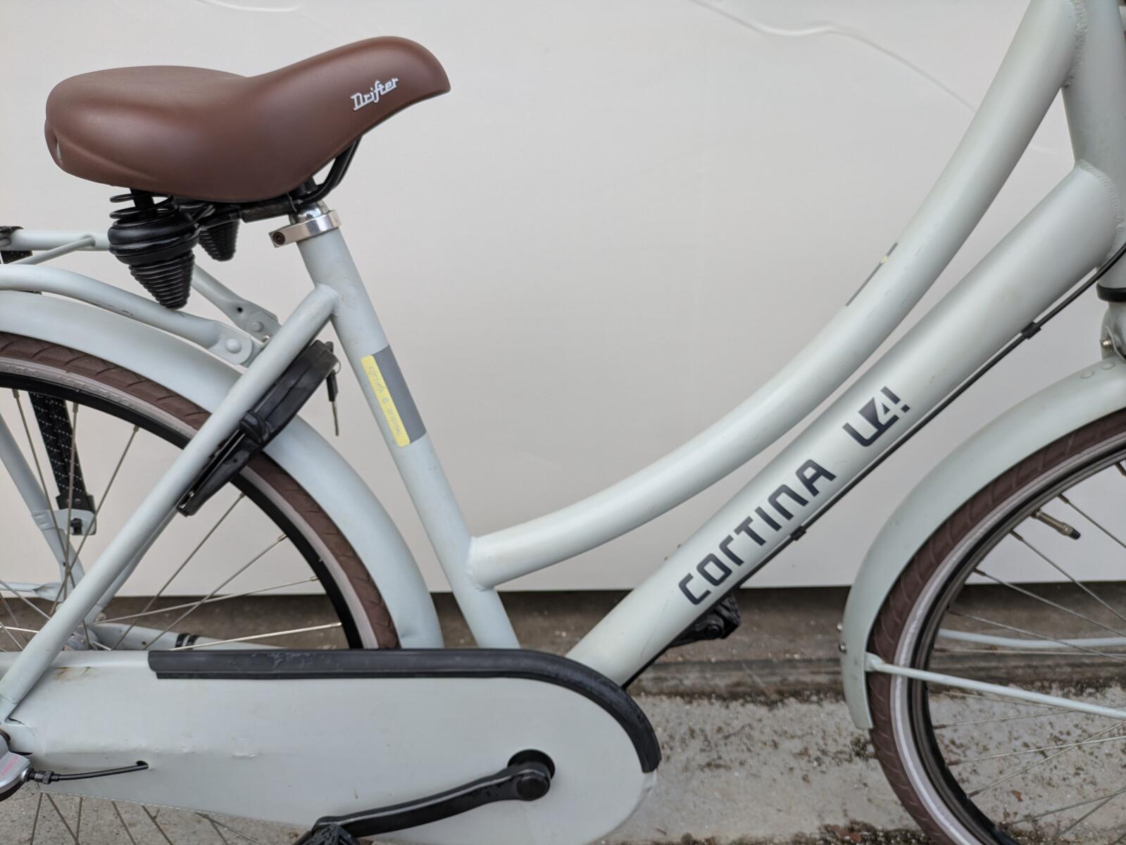 26 inch Cortina U4 Transport met 3 versnellingen. (5)