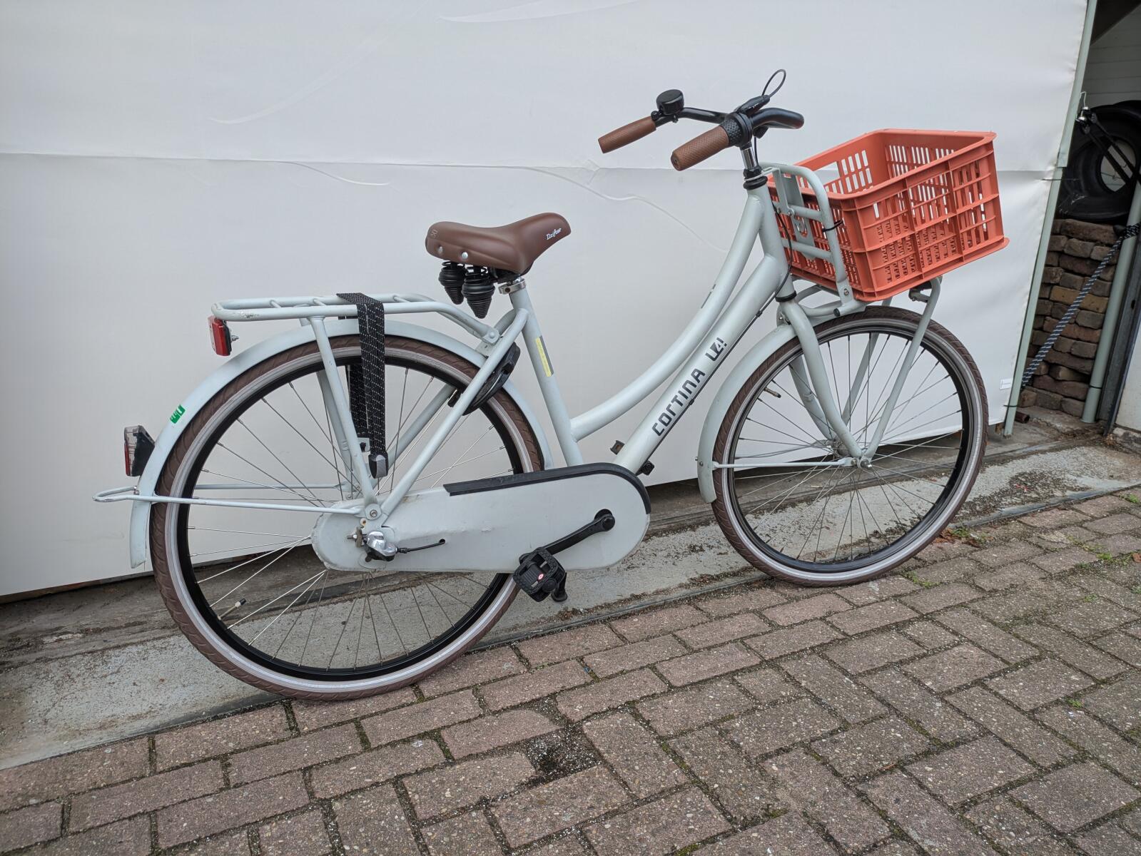 26 inch Cortina U4 Transport met 3 versnellingen.