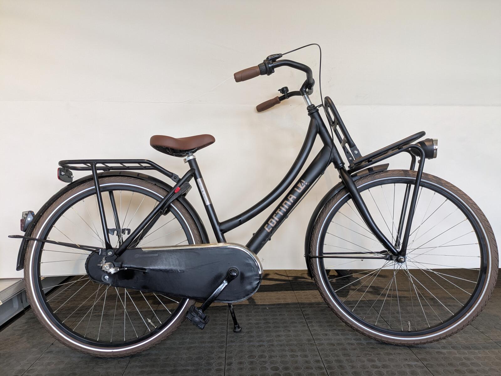 26 inch Cortina U4 Transport met 3 versnellingen.