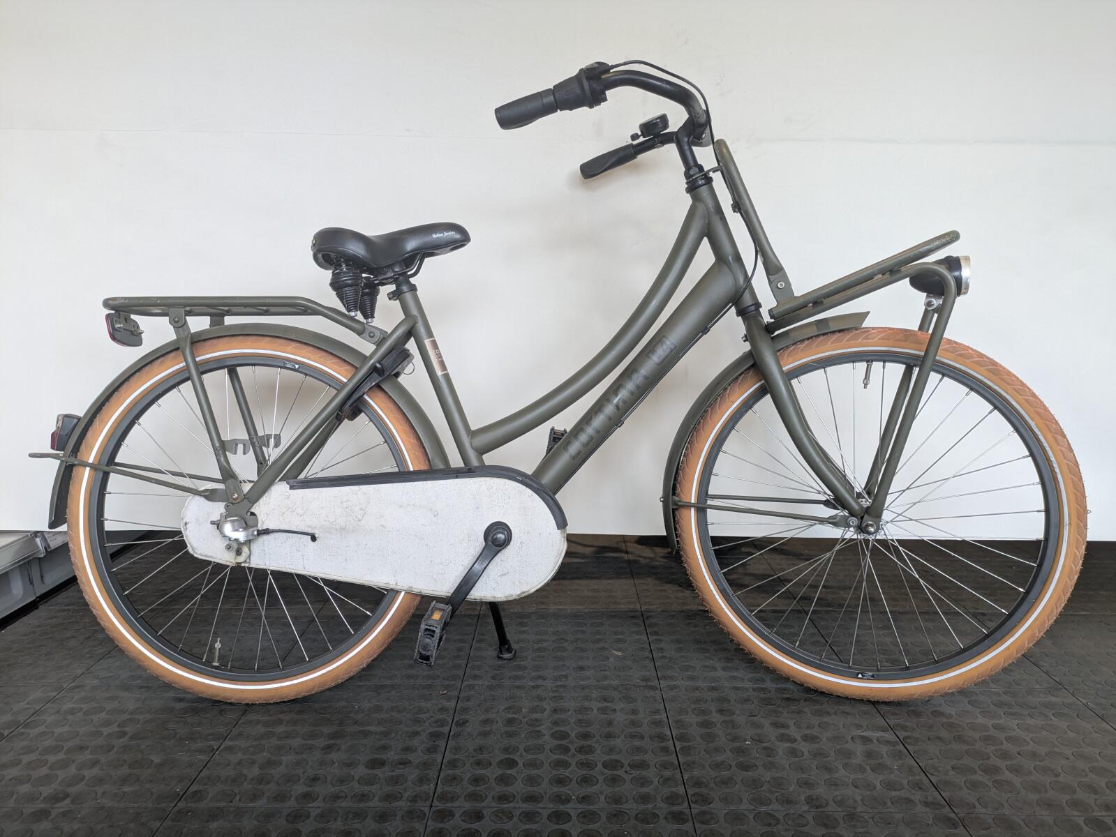 24 inch Cortina U4 Transport met 3 versnellingen.