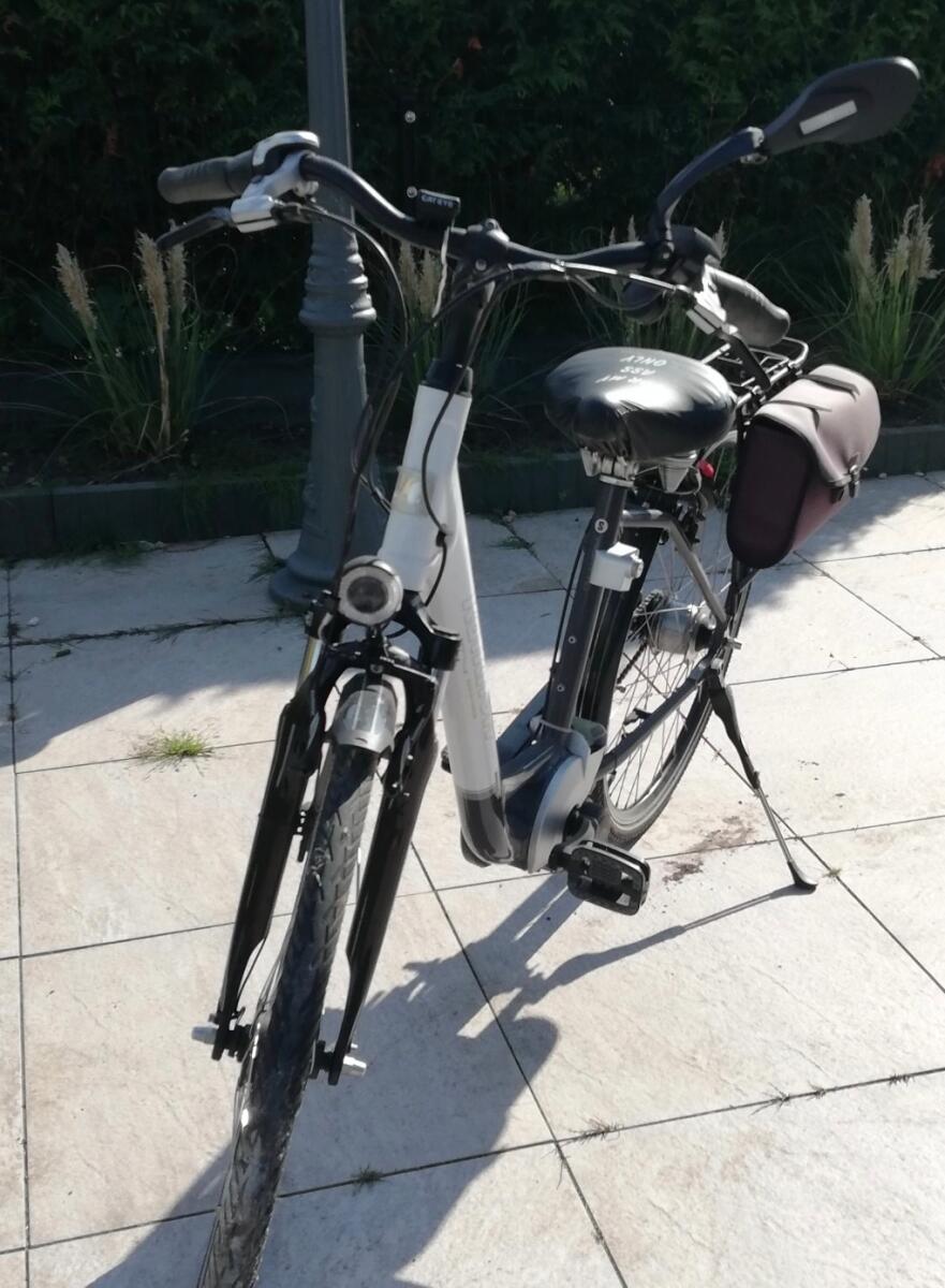 Wit Kalkhoff Agattu e-bike damesfiets in uitstekende staat