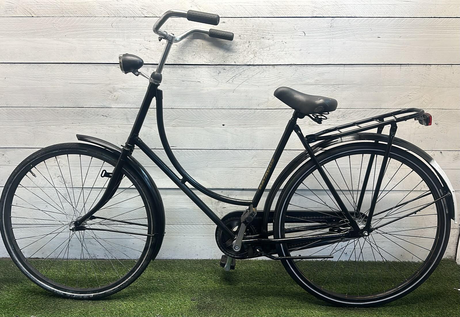 Batavus classic dutch city bike, black
