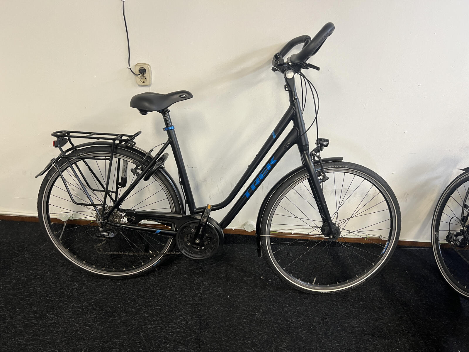 Black Trek X500