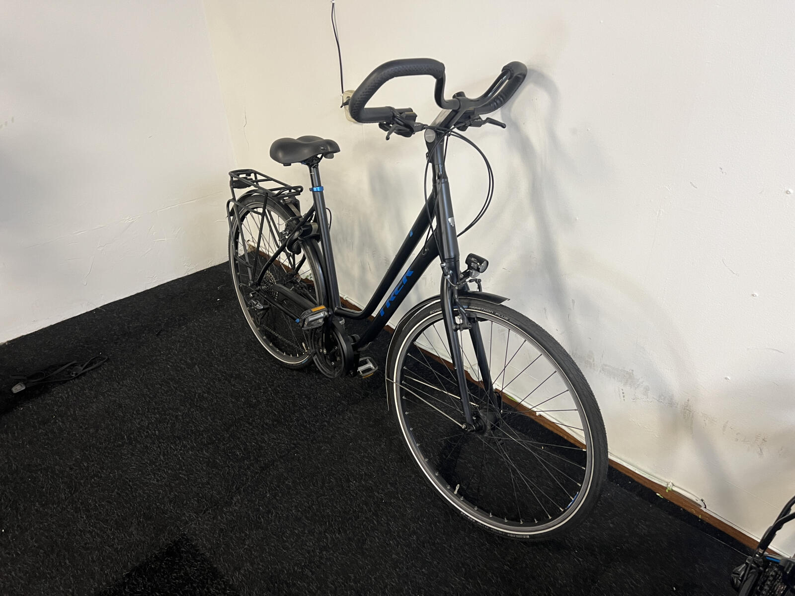 Black Trek X500 (3)