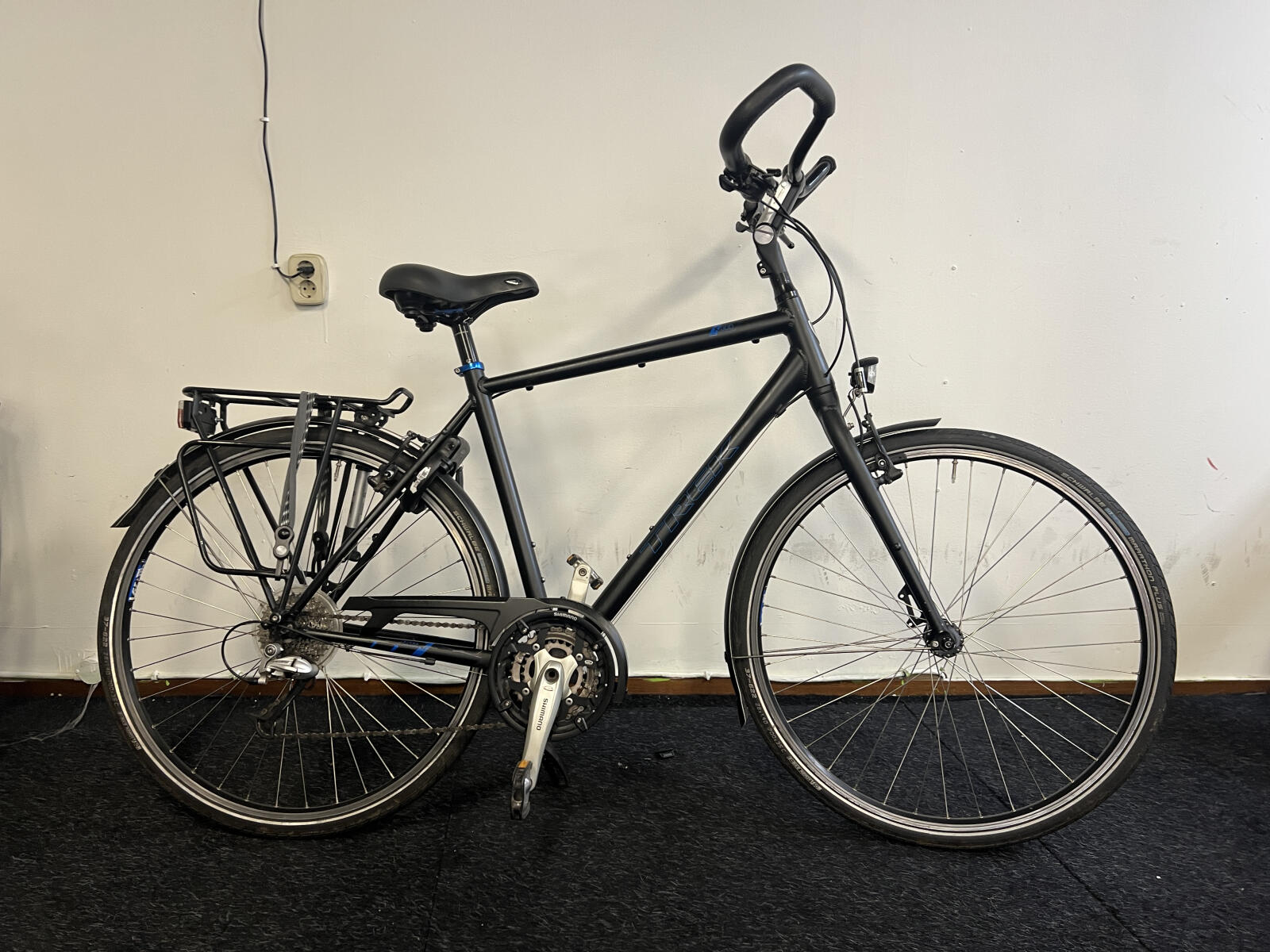 Black Trek X500
