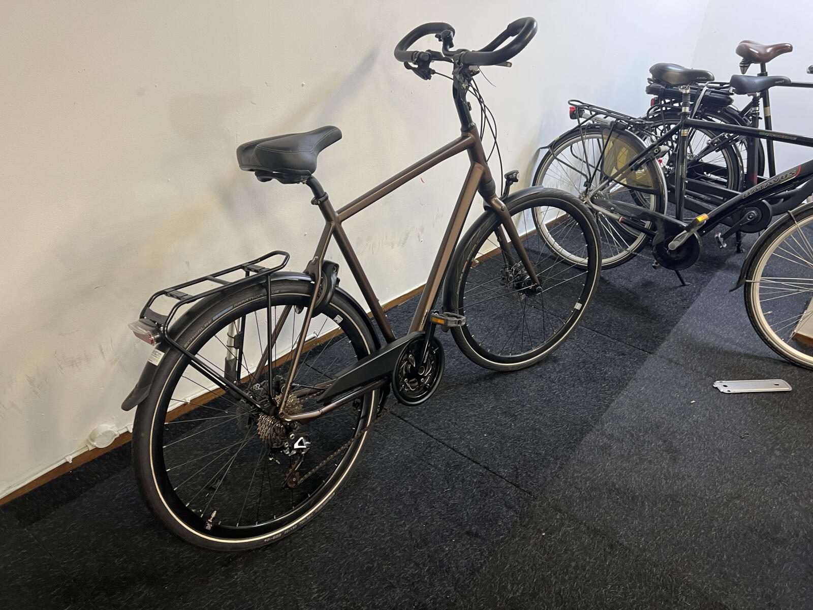 Brown Koga F3 series trekking bike (4)