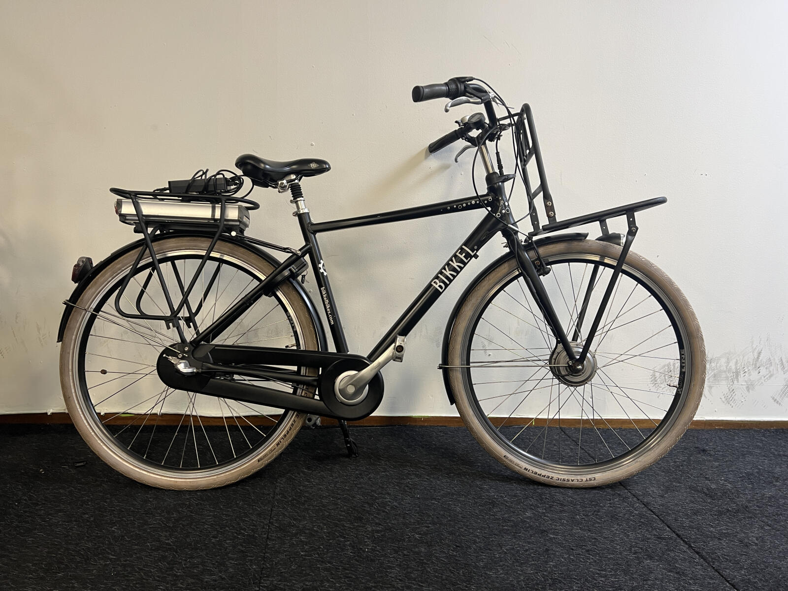 Black Bikkel electric transport bike